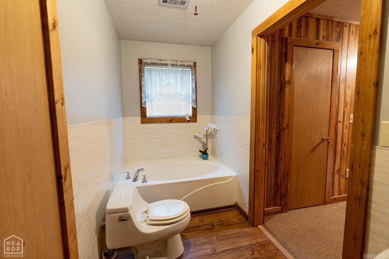 90 County Road 7415 Property Photo 18