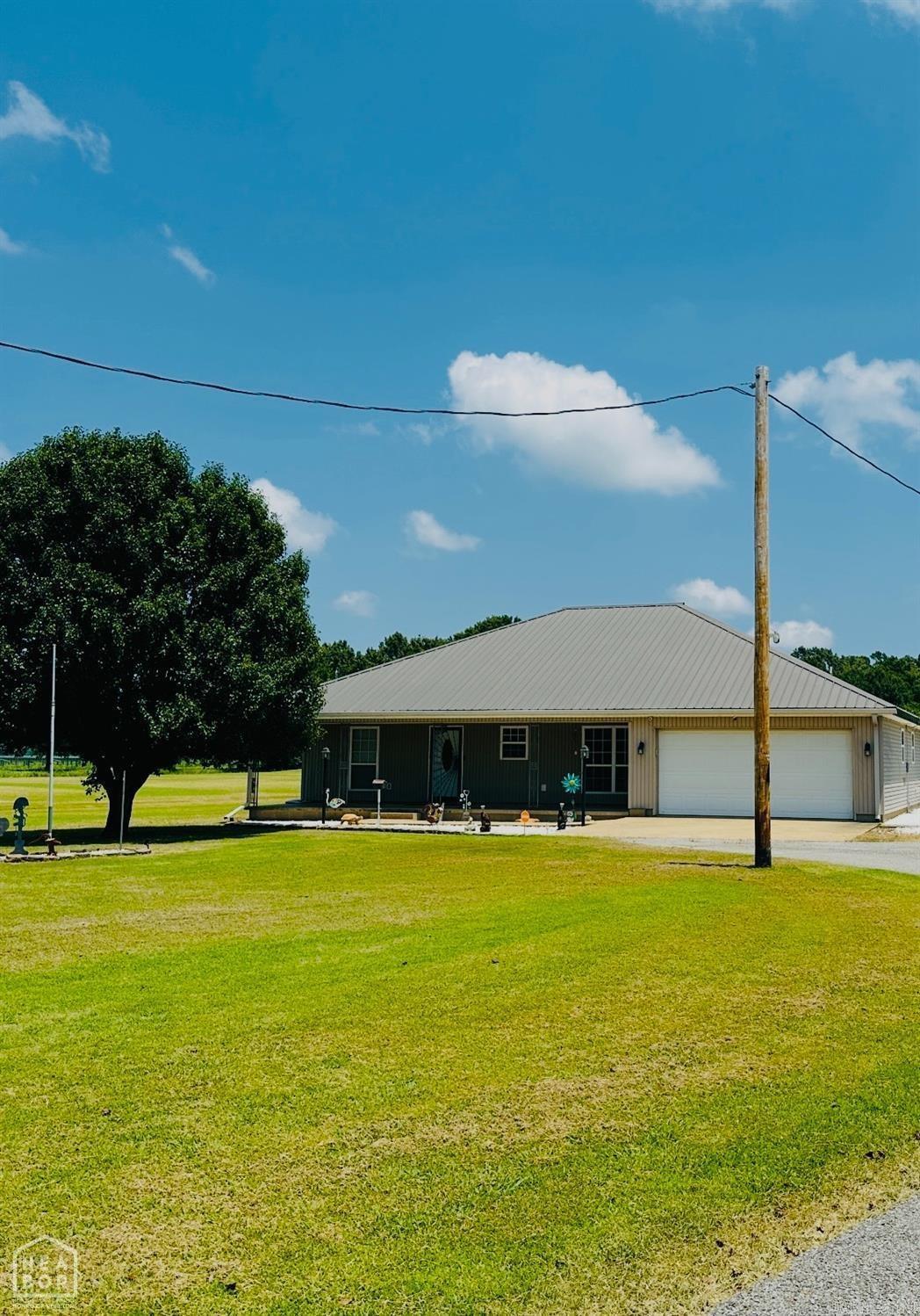 90 County Road 7415 Property Photo 44