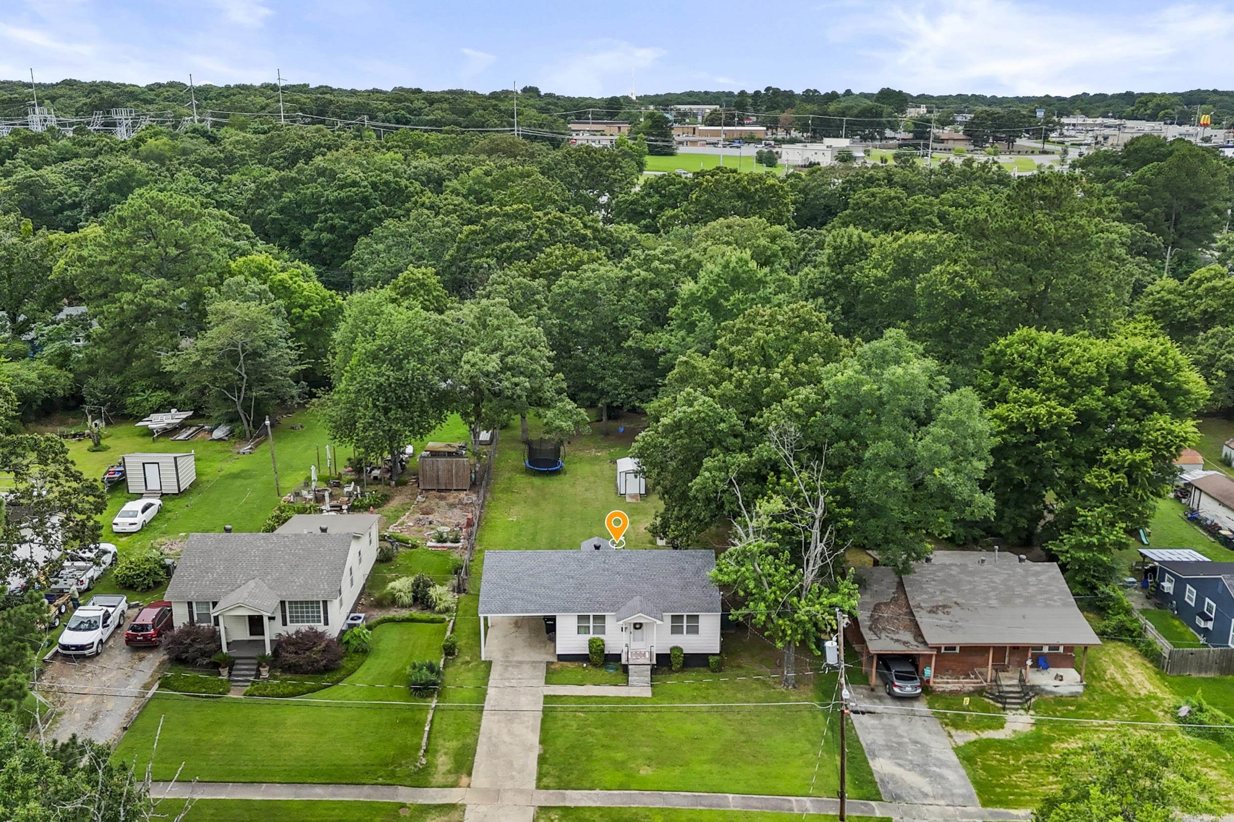 201 Sherwood Avenue Property Photo 4