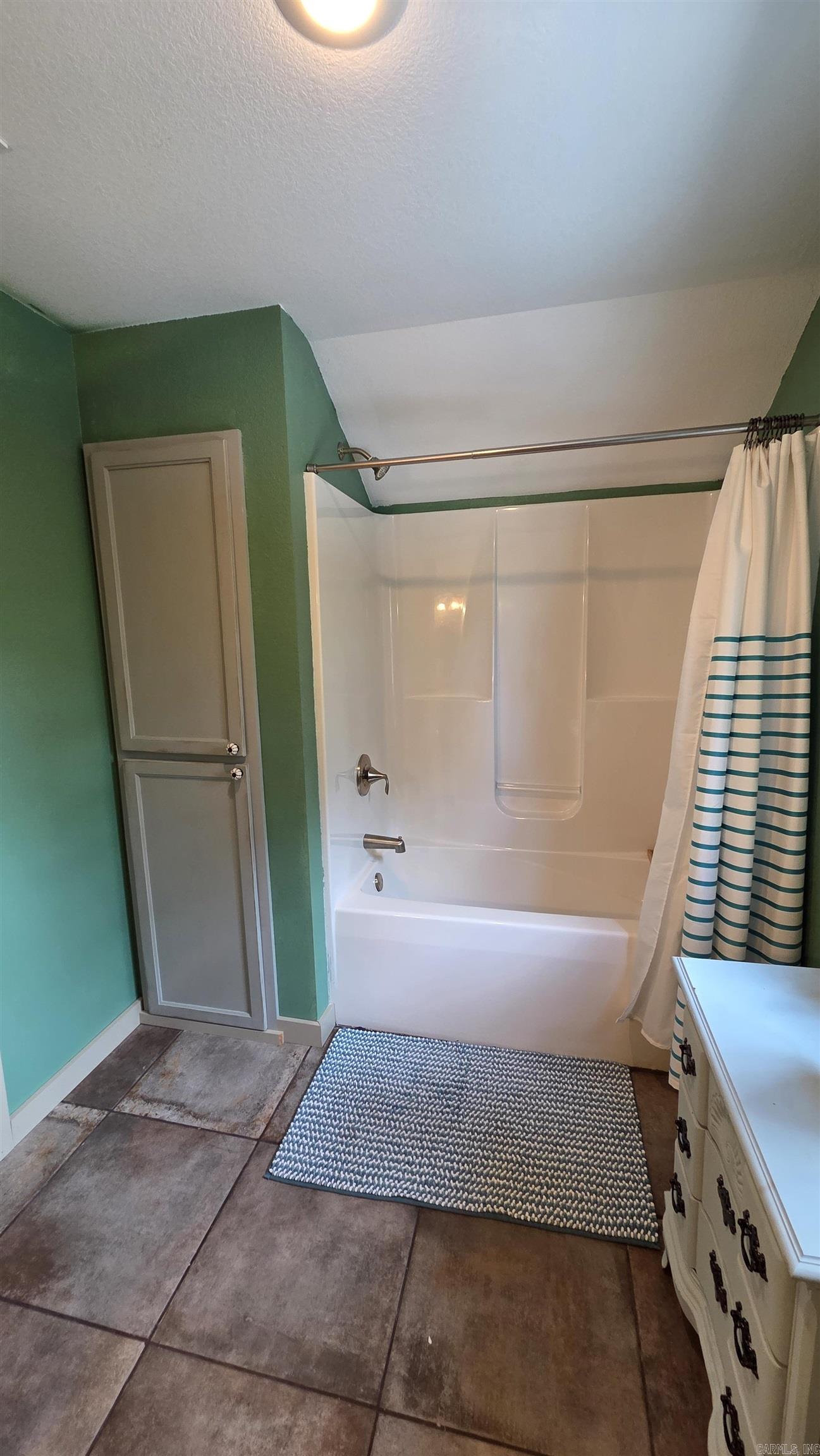 189 Watersedge Lane Property Photo 20