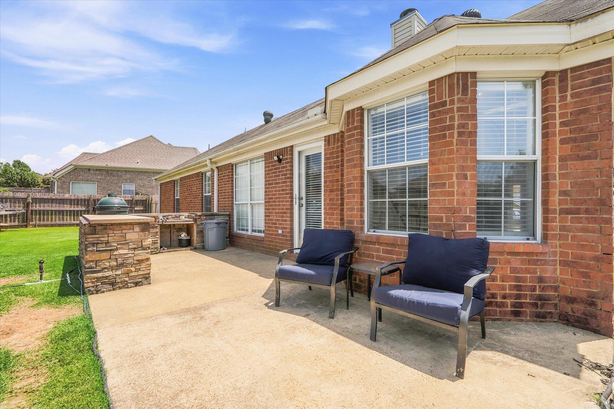 2108 Quarry Cove Property Photo 8