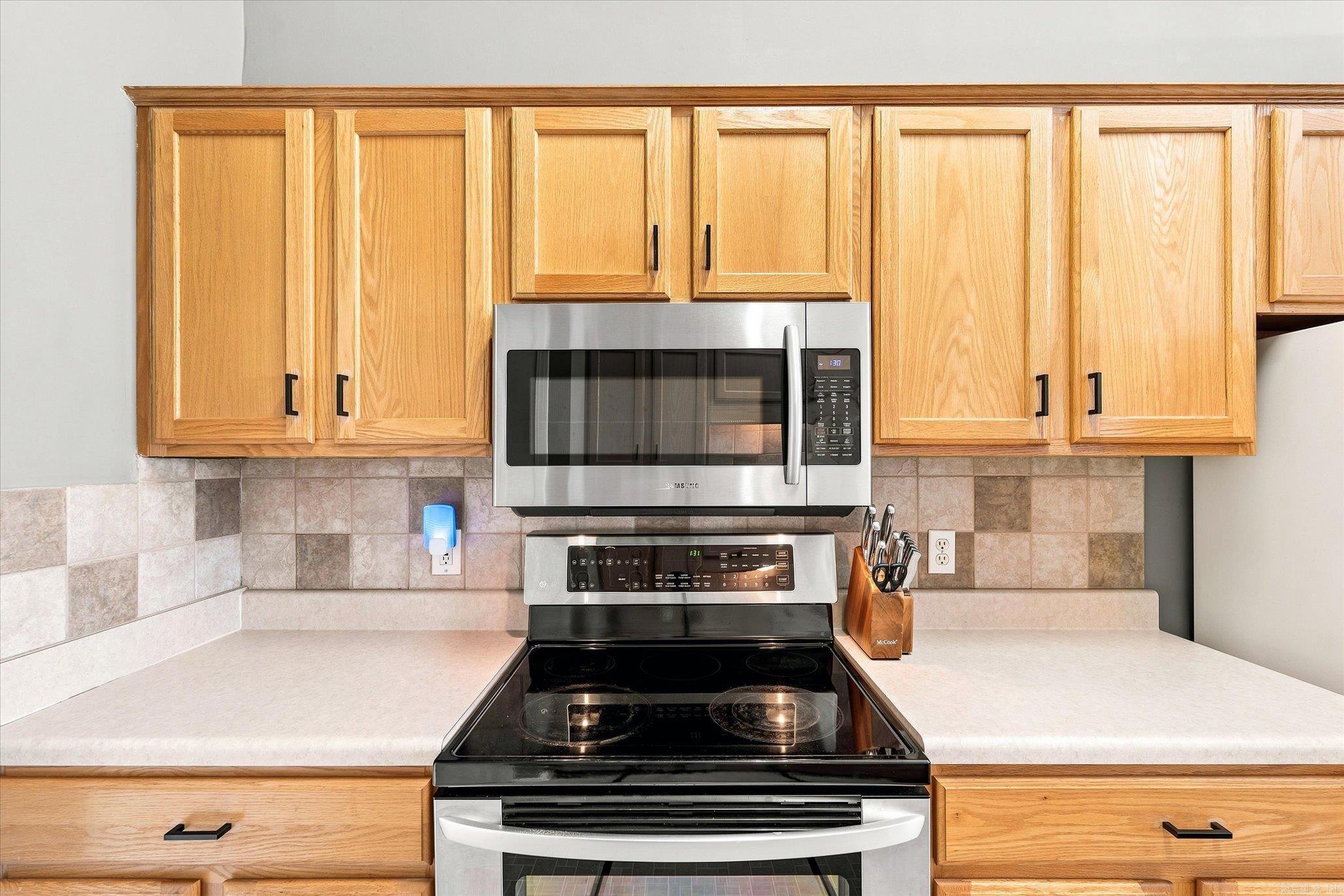 2108 Quarry Cove Property Photo 14