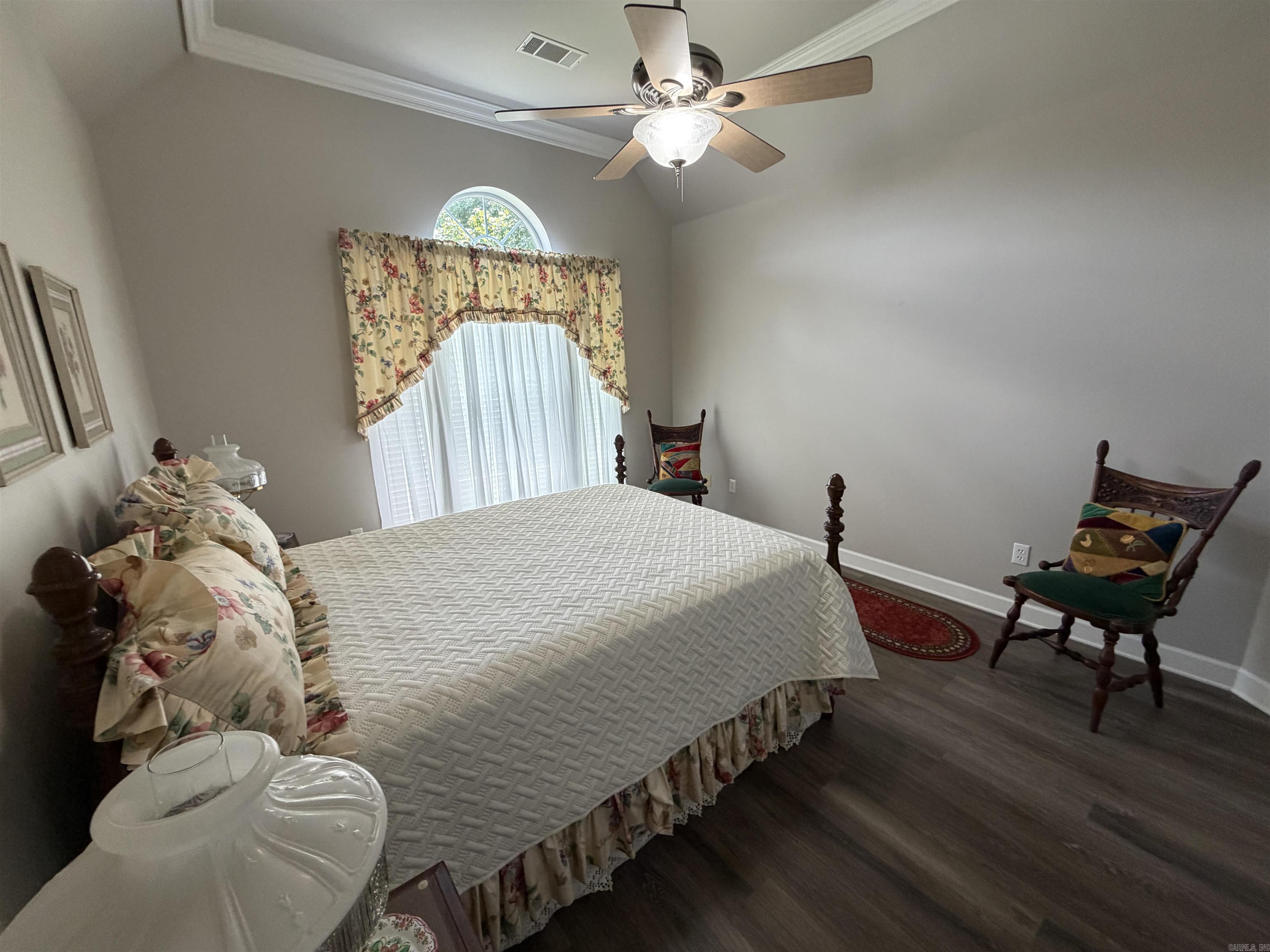 906 Eagle Bay Drive Property Photo 18