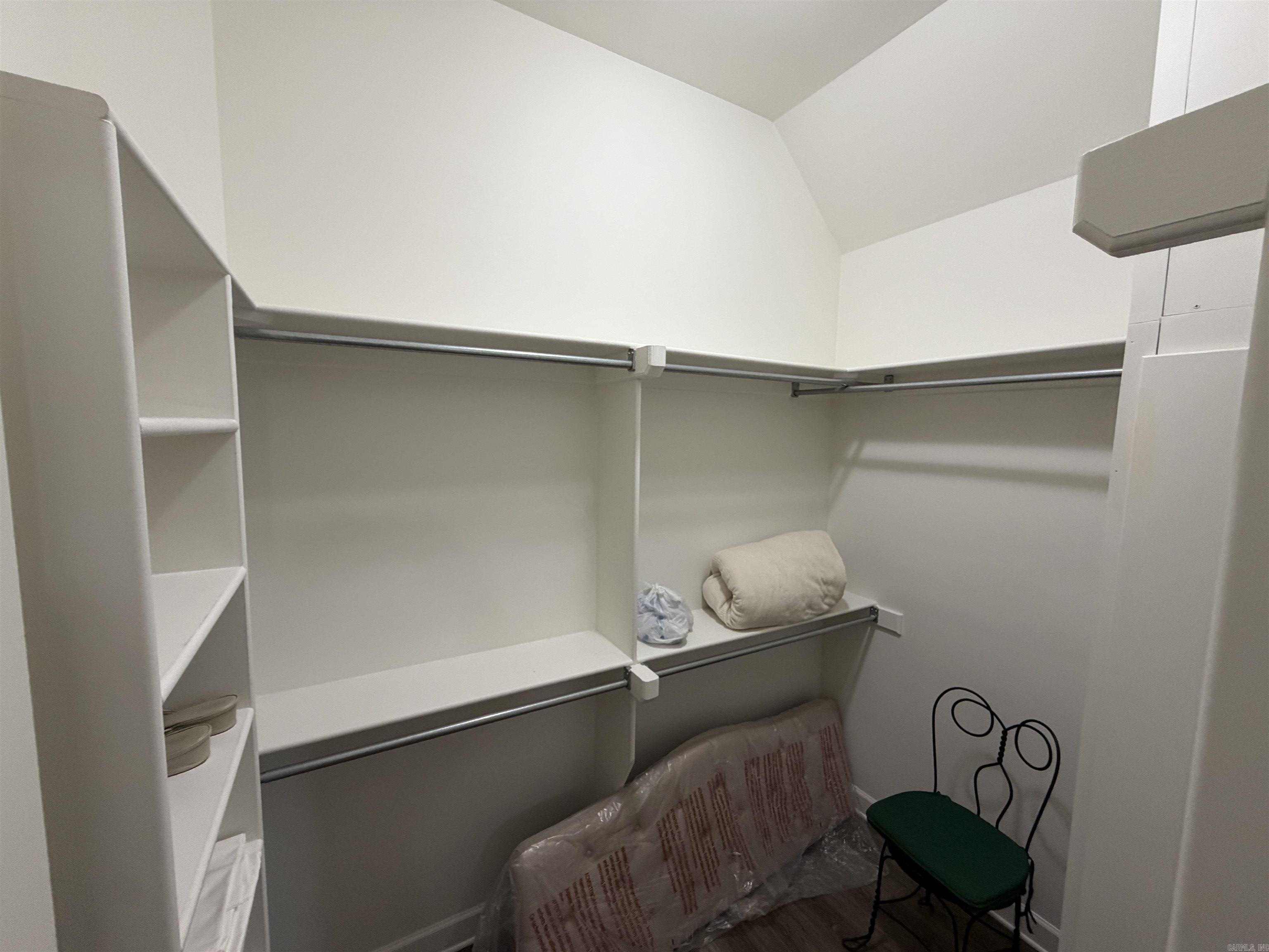 906 Eagle Bay Drive Property Photo 23
