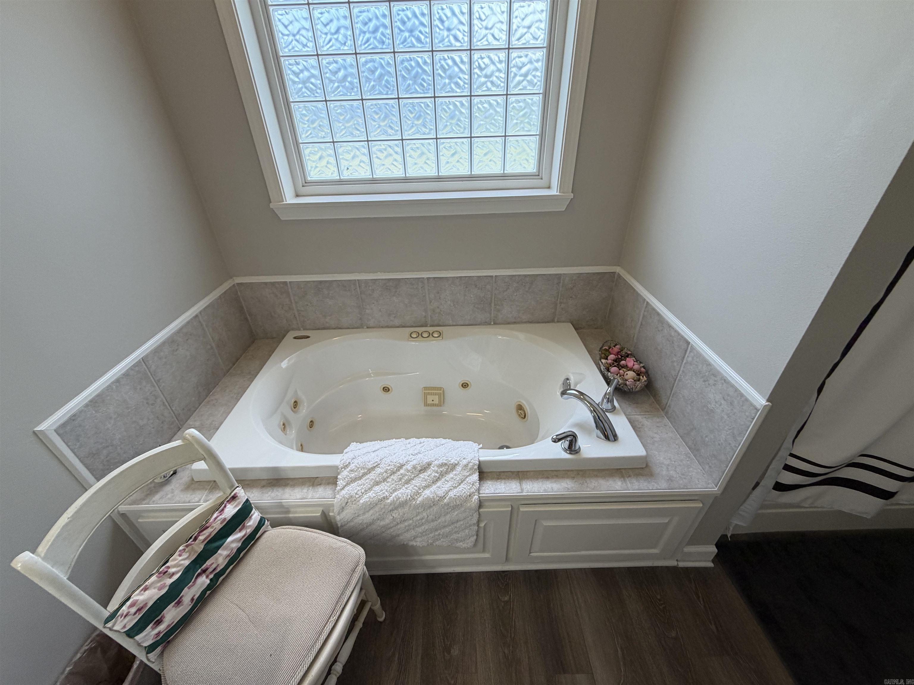 906 Eagle Bay Drive Property Photo 27