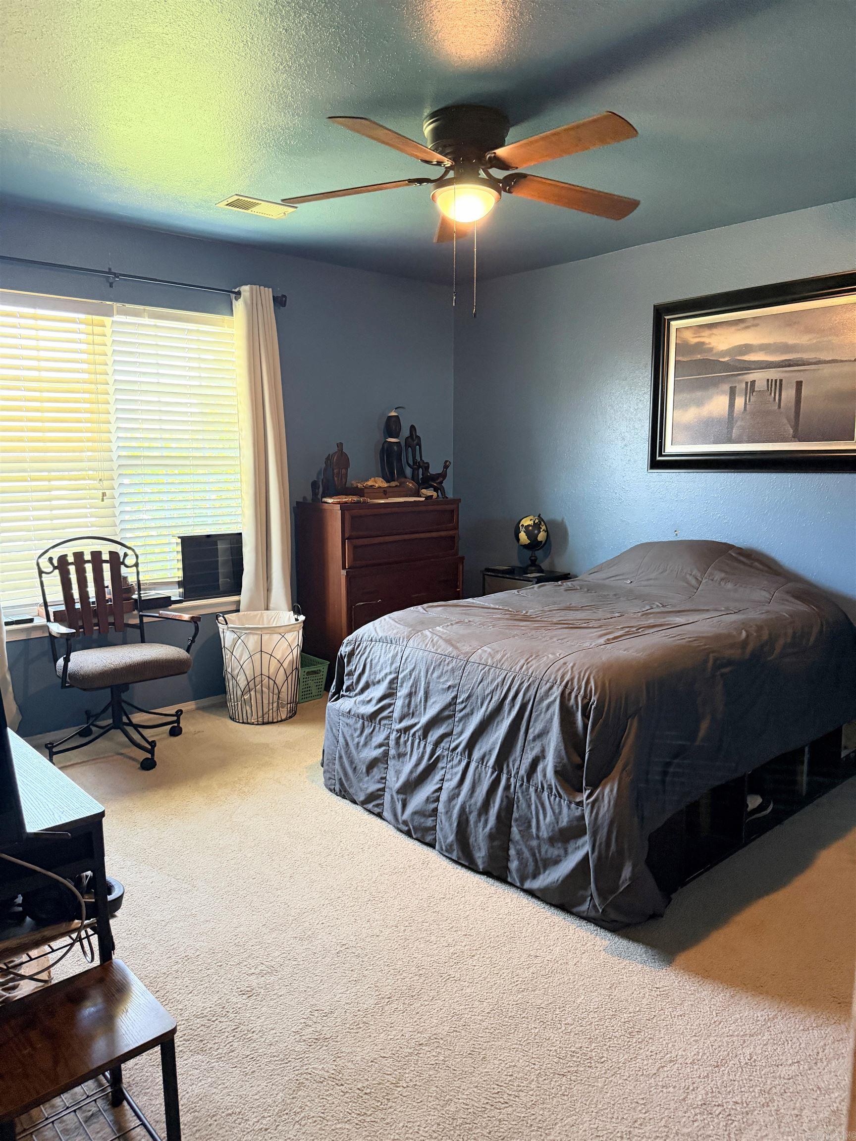 300 Cherokee Lane Property Photo 15