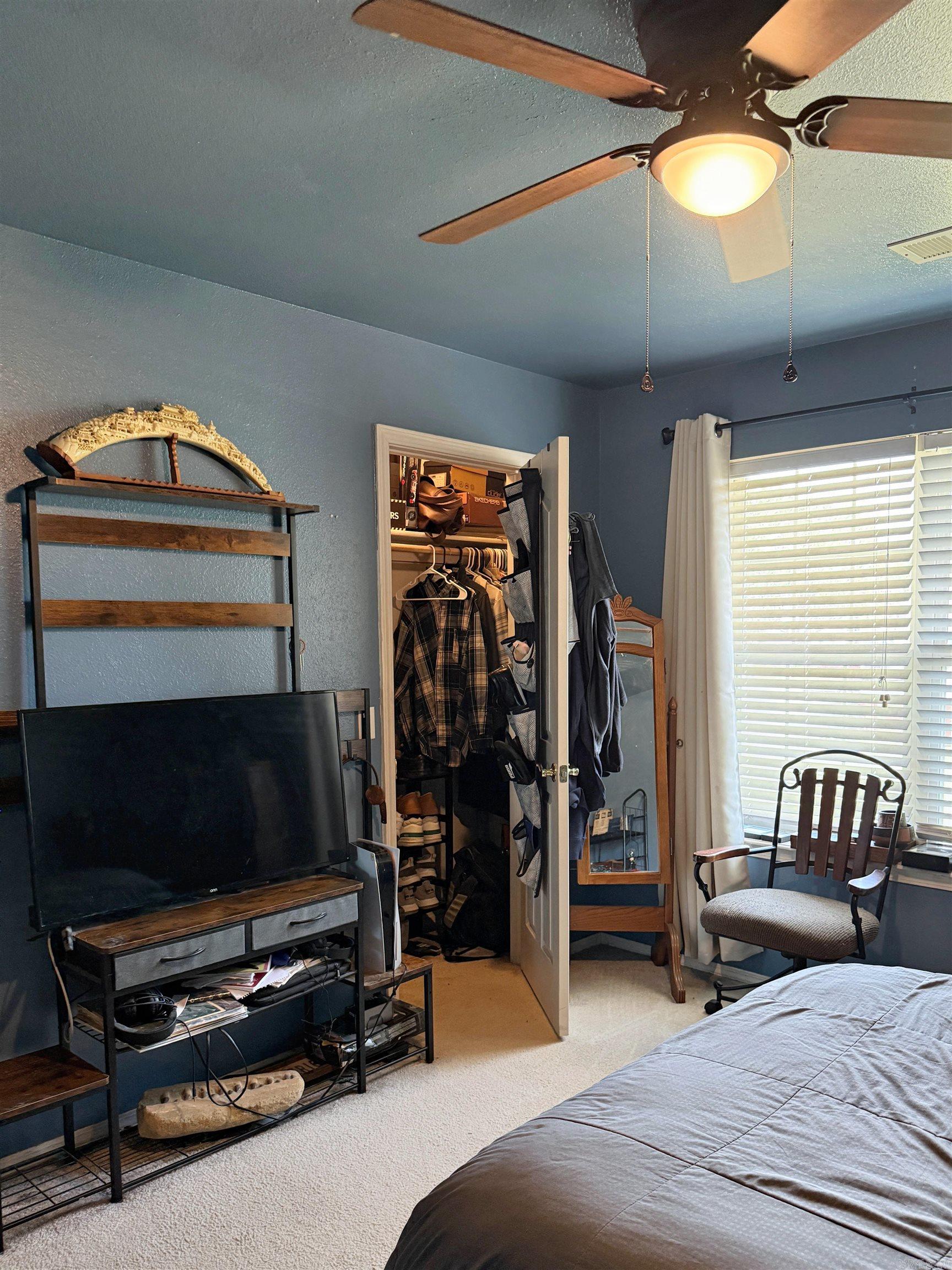 300 Cherokee Lane Property Photo 16