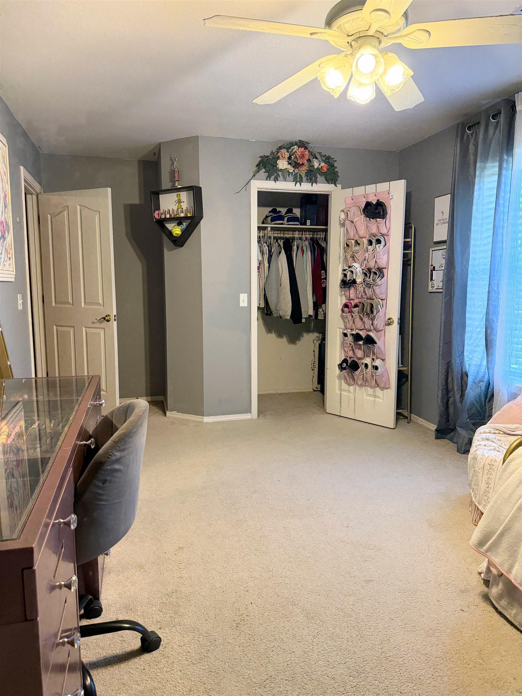 300 Cherokee Lane Property Photo 21