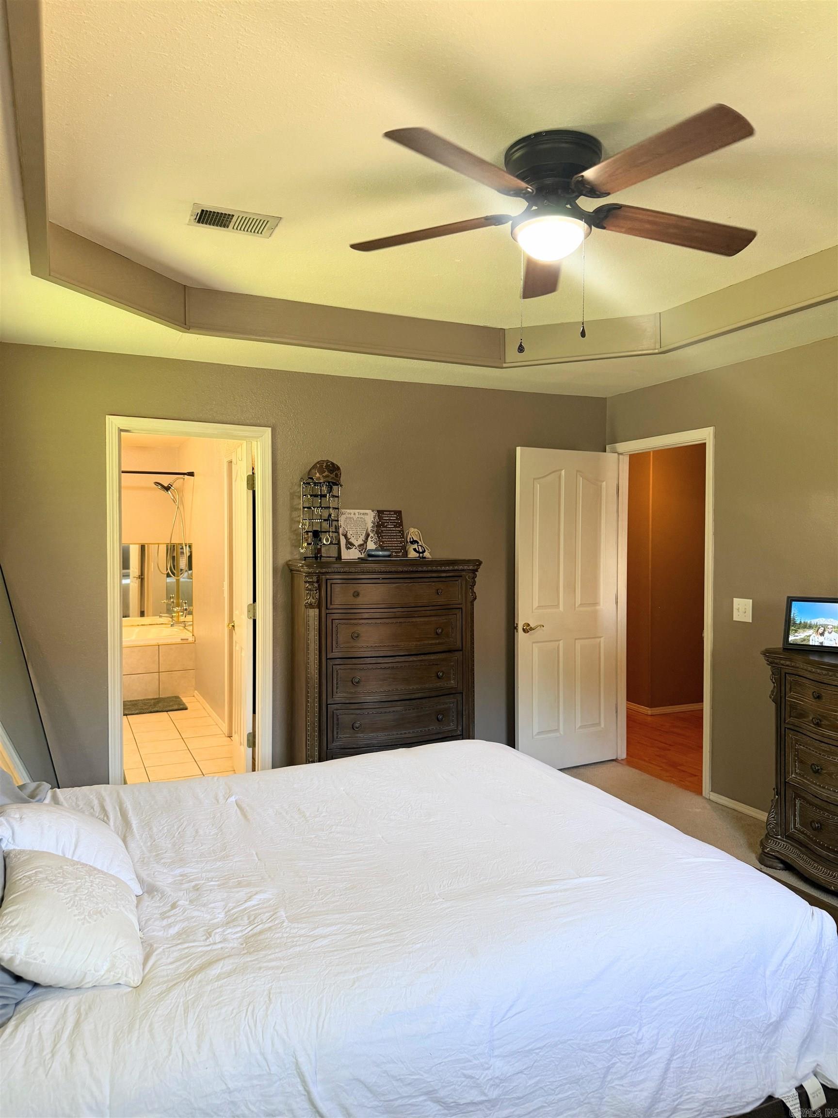 300 Cherokee Lane Property Photo 25