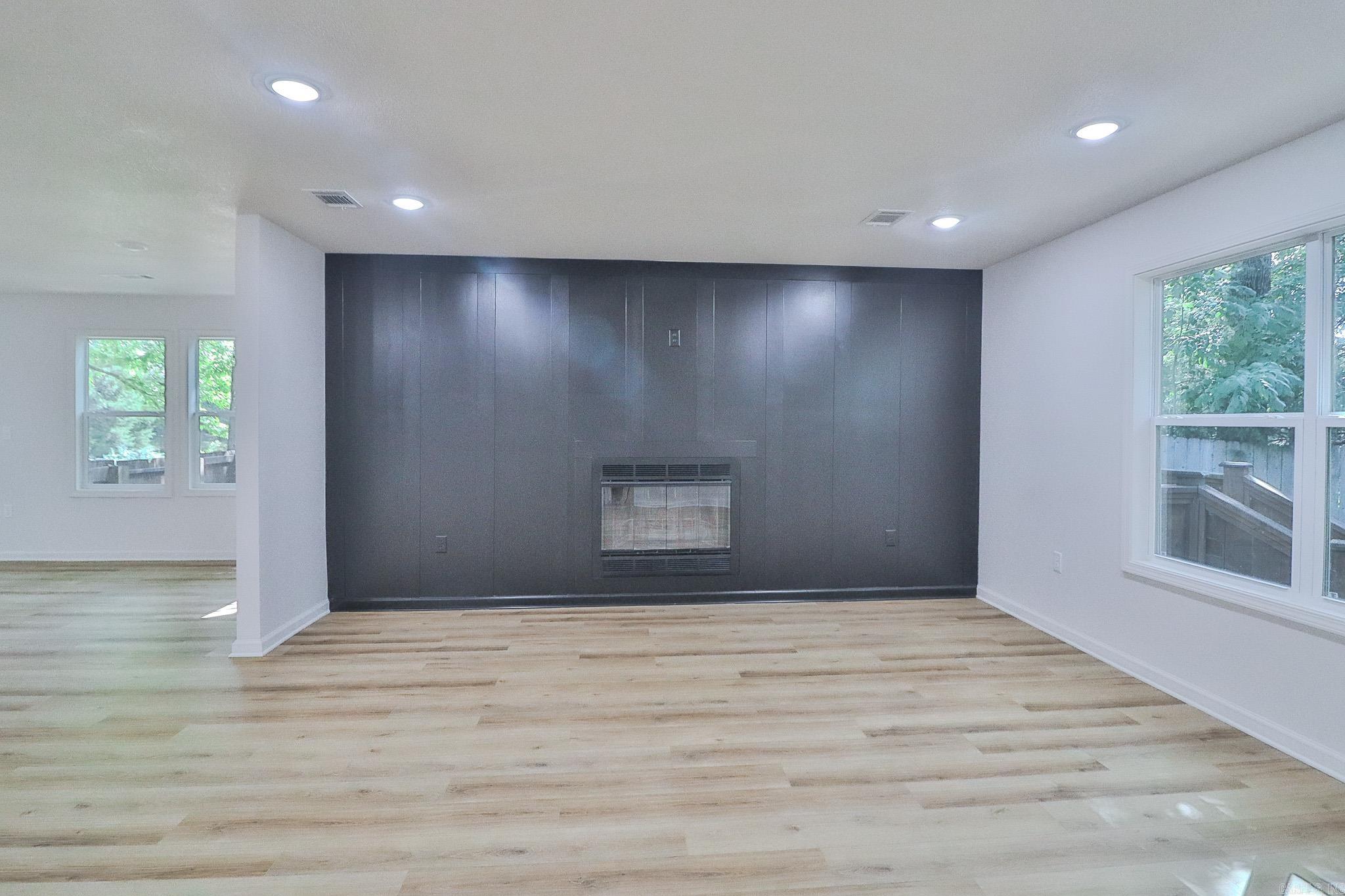 1207 Hunters Run Cove Property Photo 10