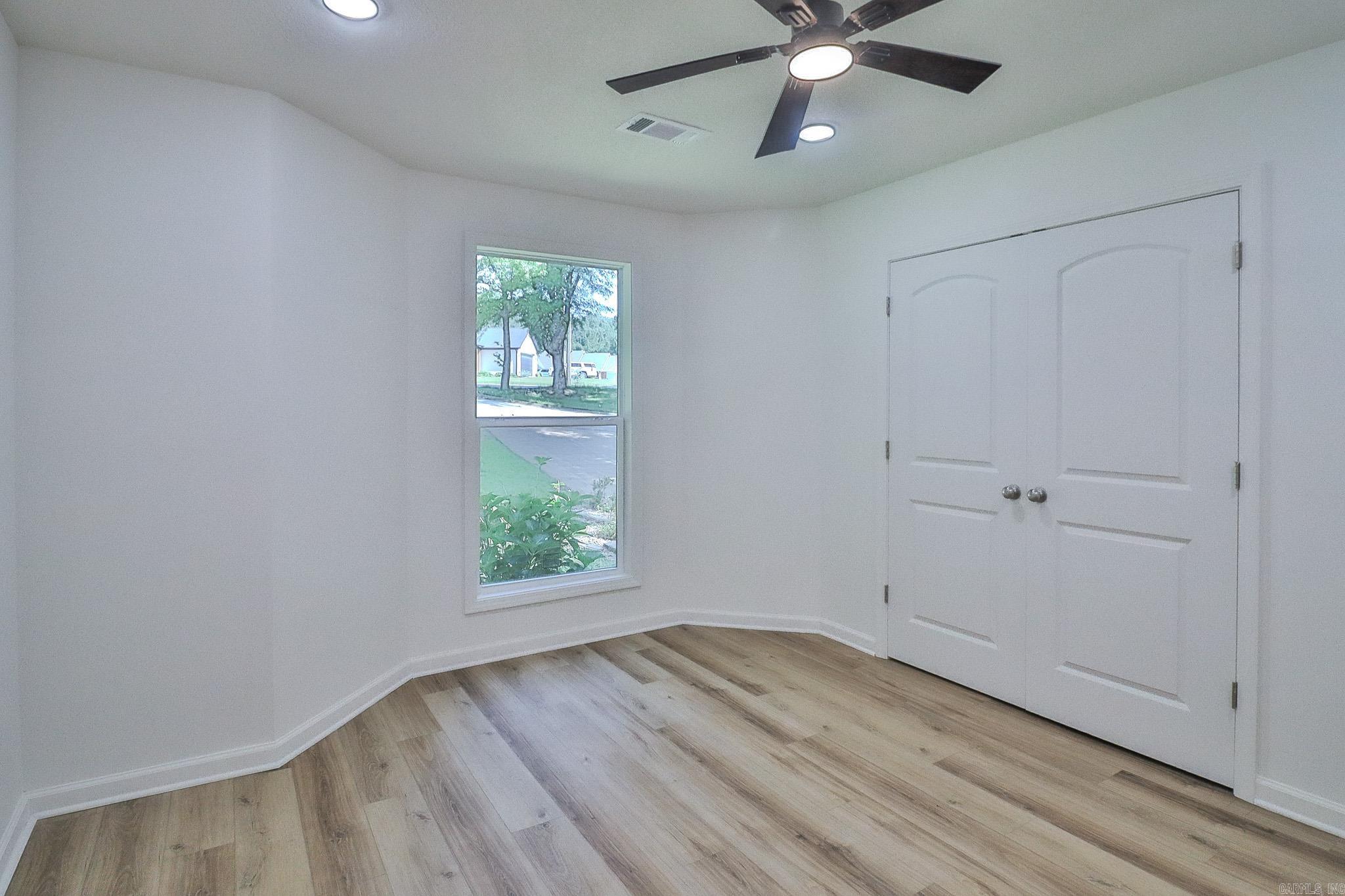 1207 Hunters Run Cove Property Photo 18