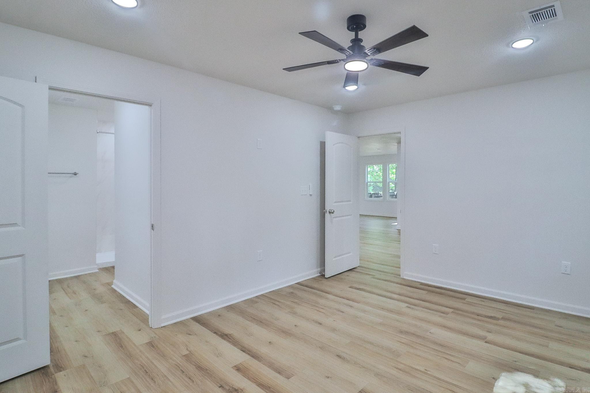 1207 Hunters Run Cove Property Photo 23