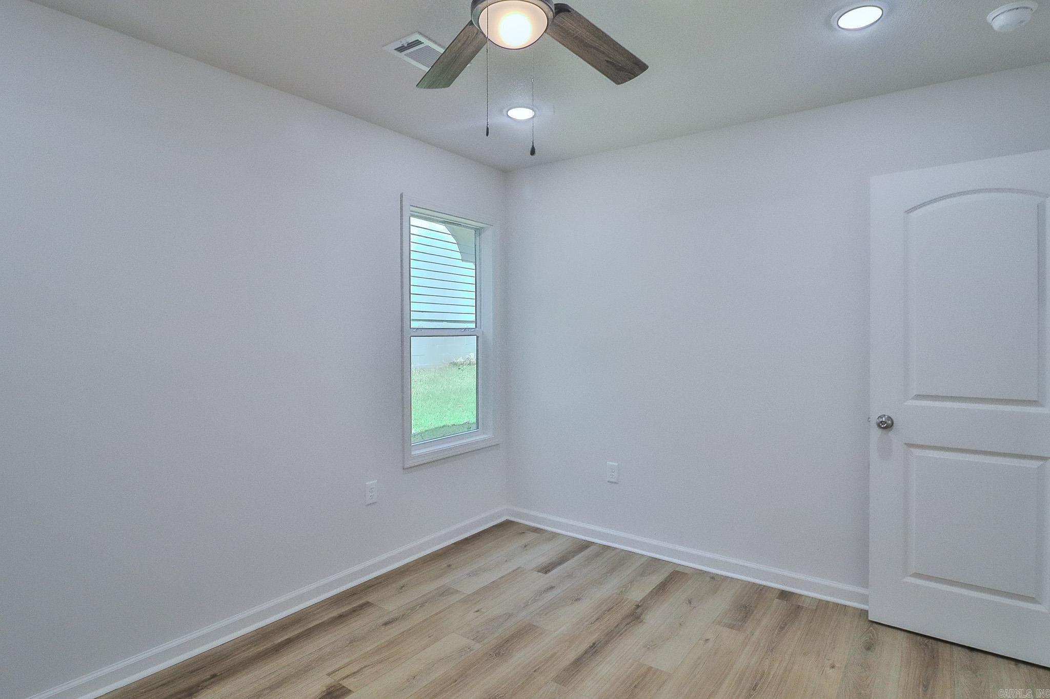 1207 Hunters Run Cove Property Photo 29