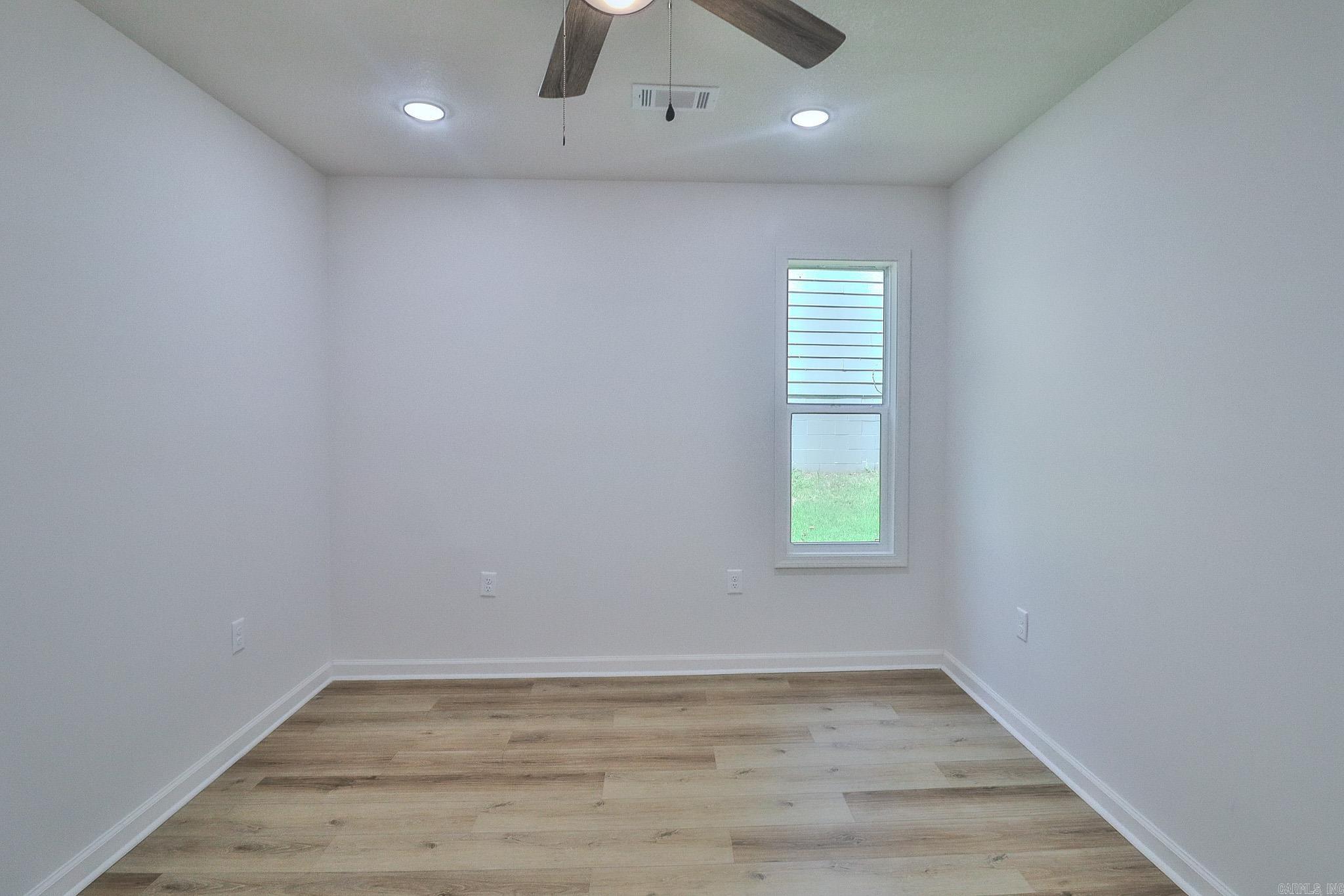 1207 Hunters Run Cove Property Photo 31