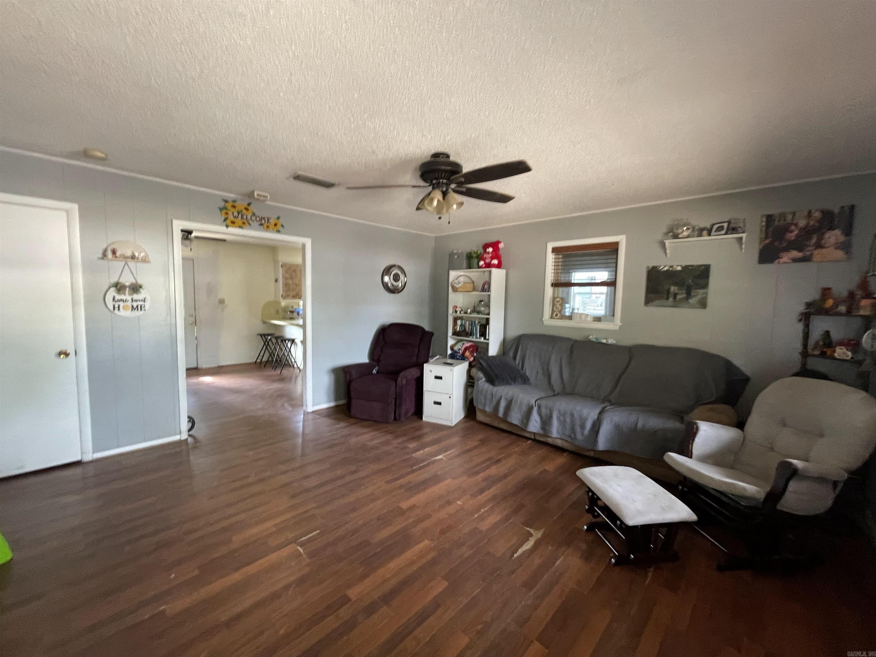 505 Blake Drive Property Photo 3