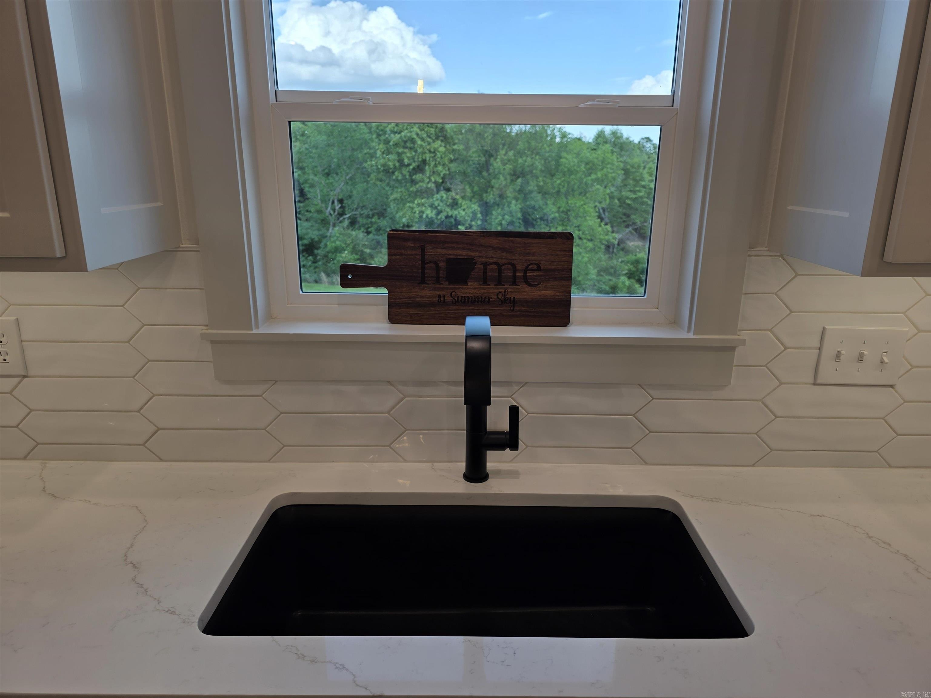 81 Summer Sky Drive Property Photo 13