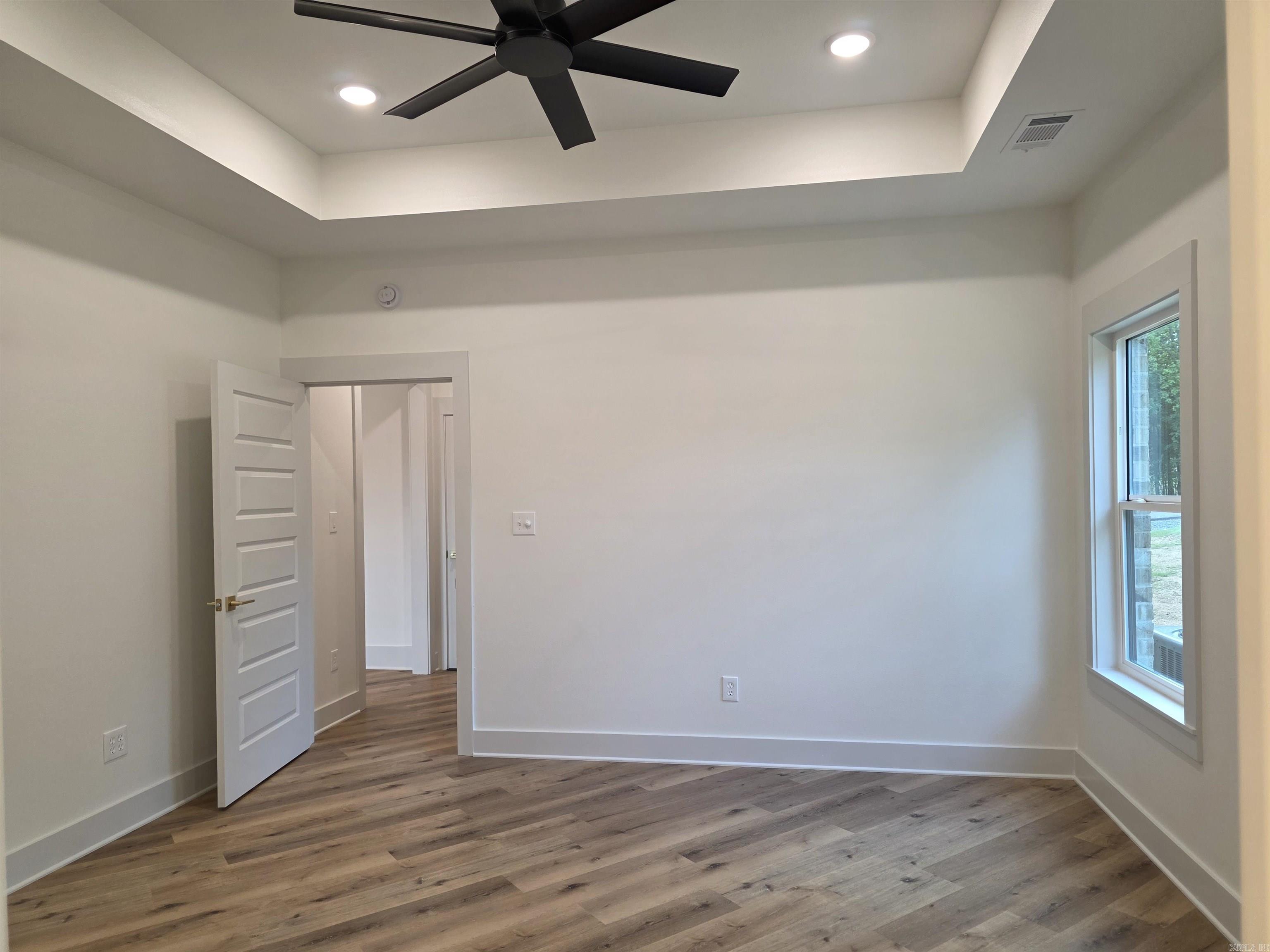 81 Summer Sky Drive Property Photo 33