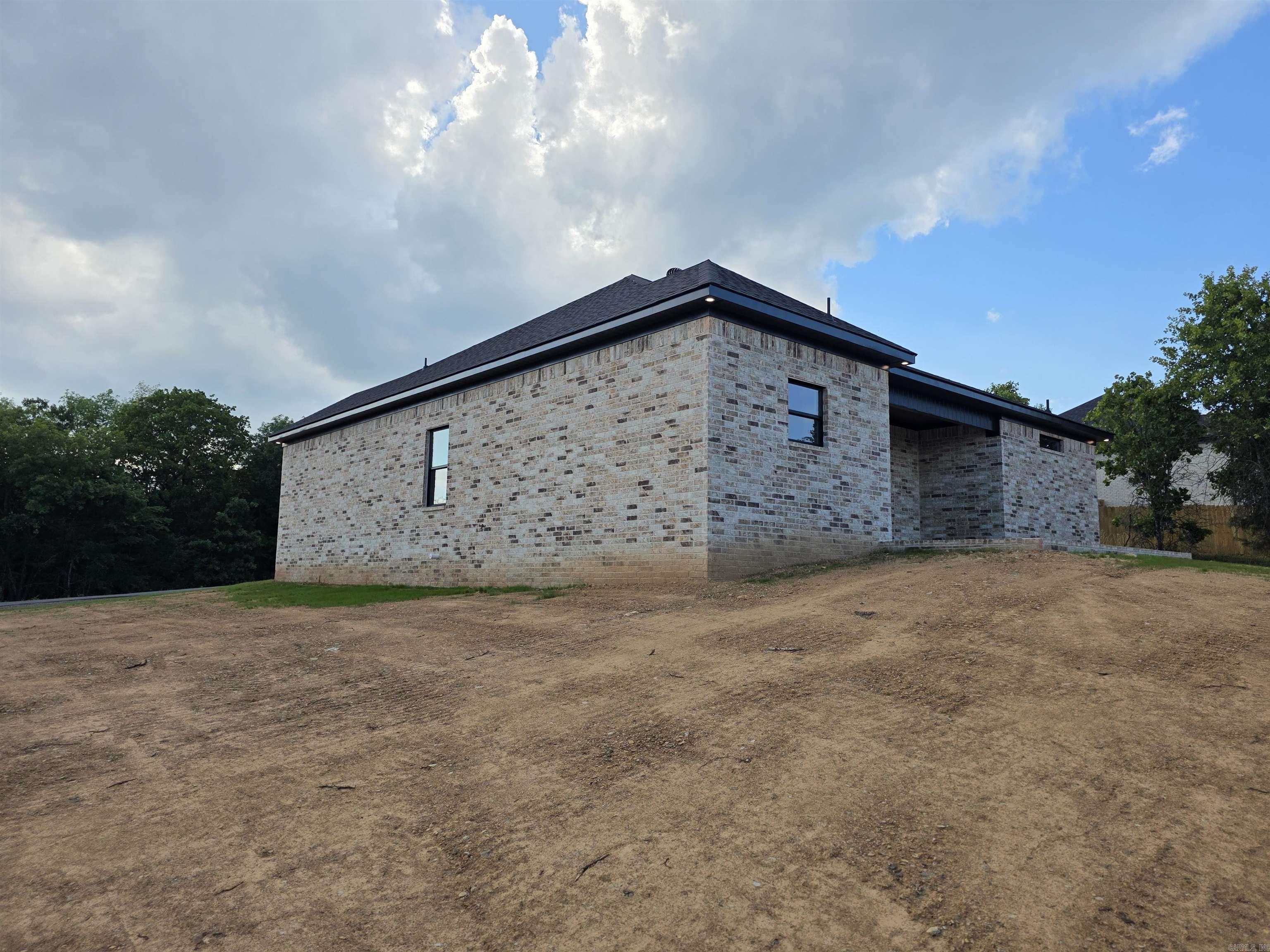 81 Summer Sky Drive Property Photo 40