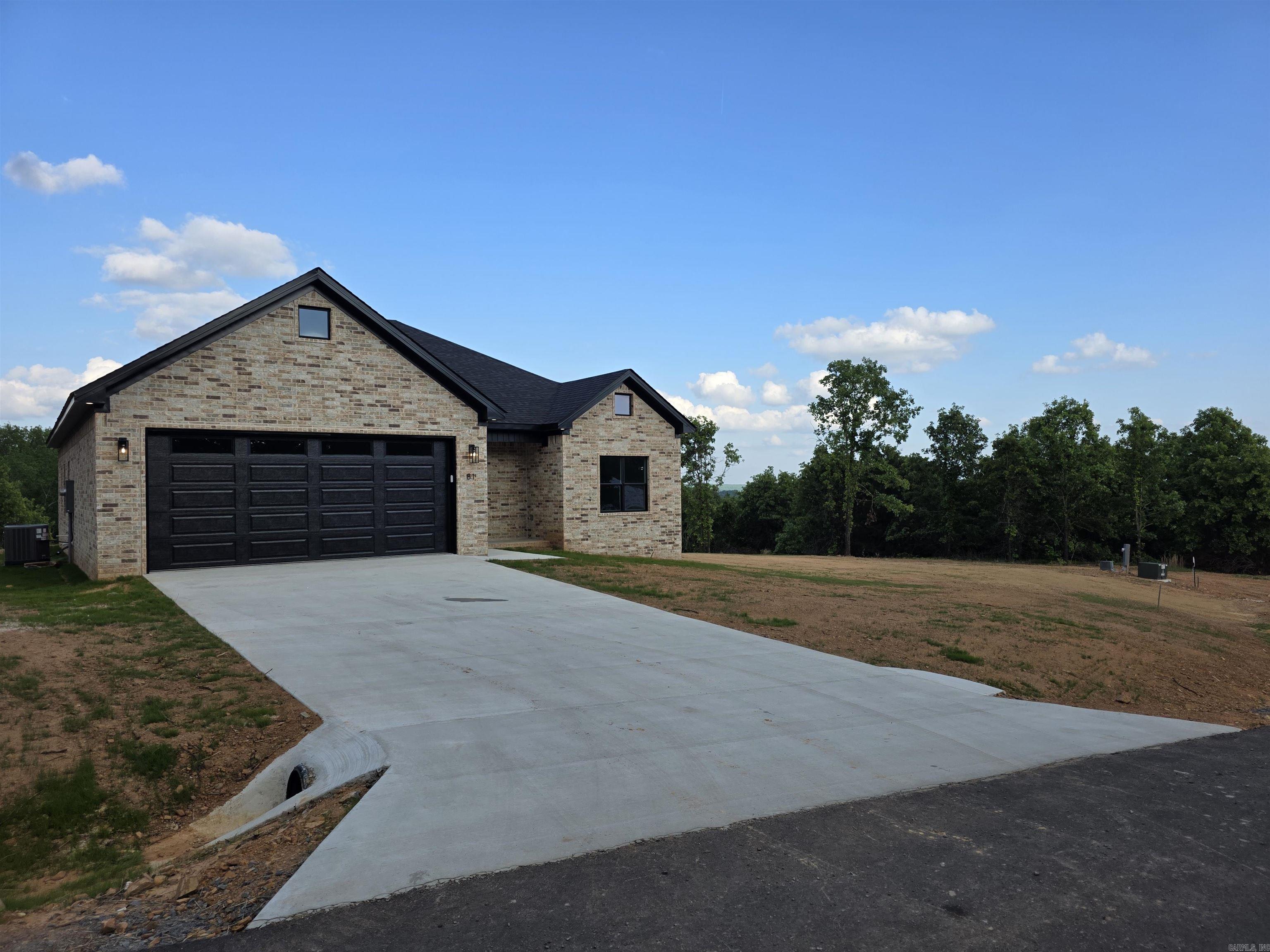 81 Summer Sky Drive Property Photo 41