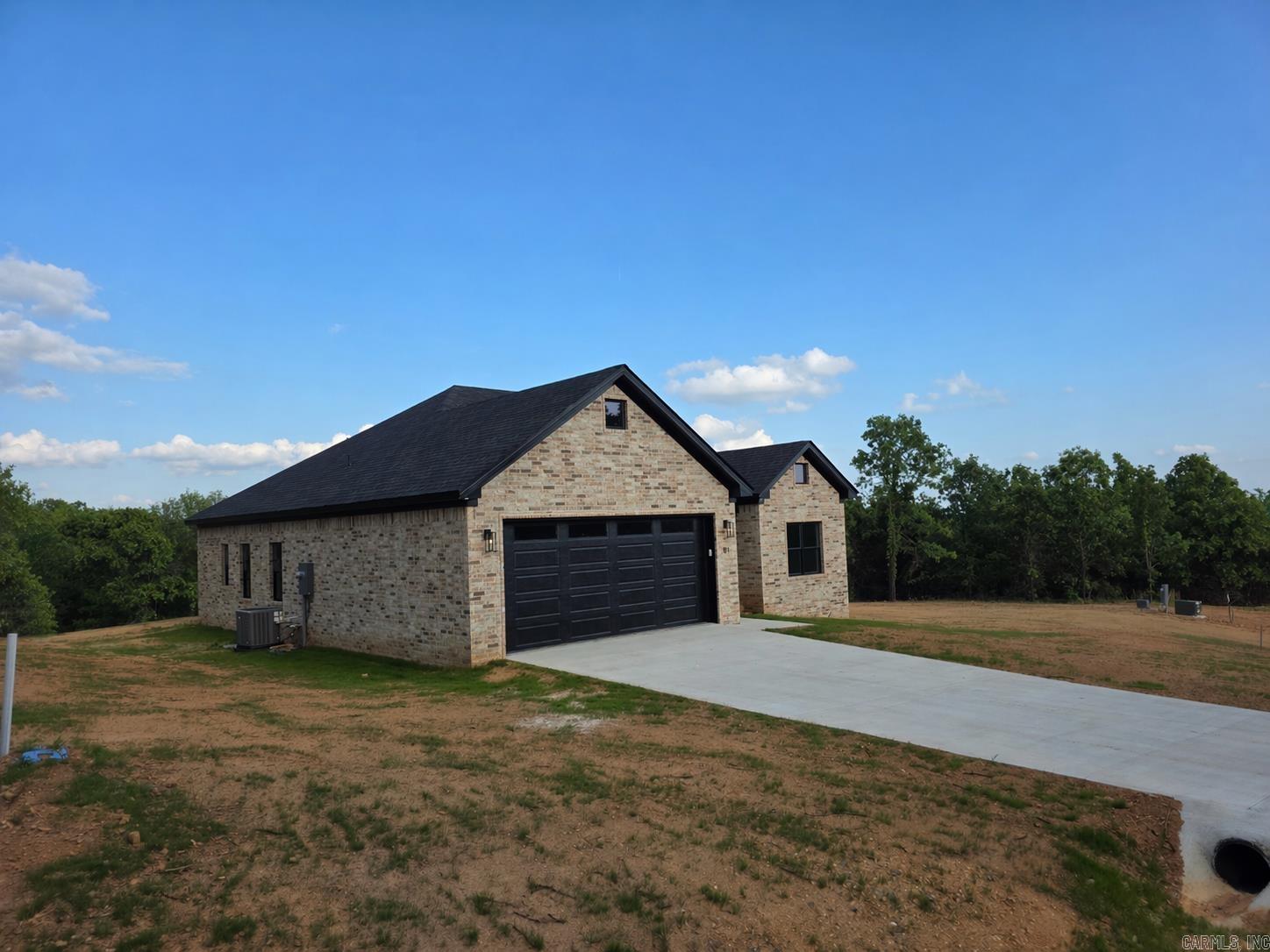 81 Summer Sky Drive Property Photo 42