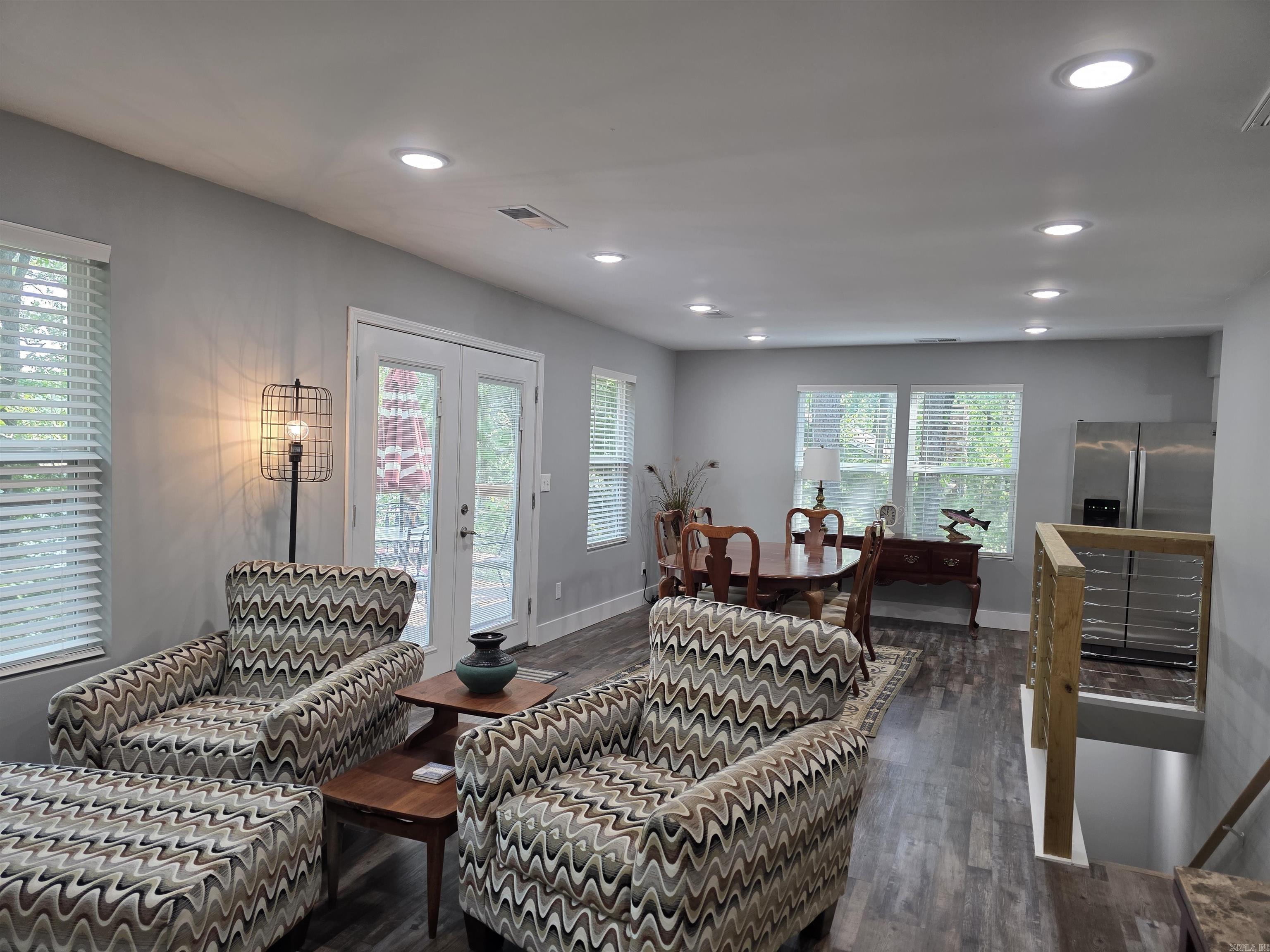 1000 Twin Cove Circle Property Photo 16