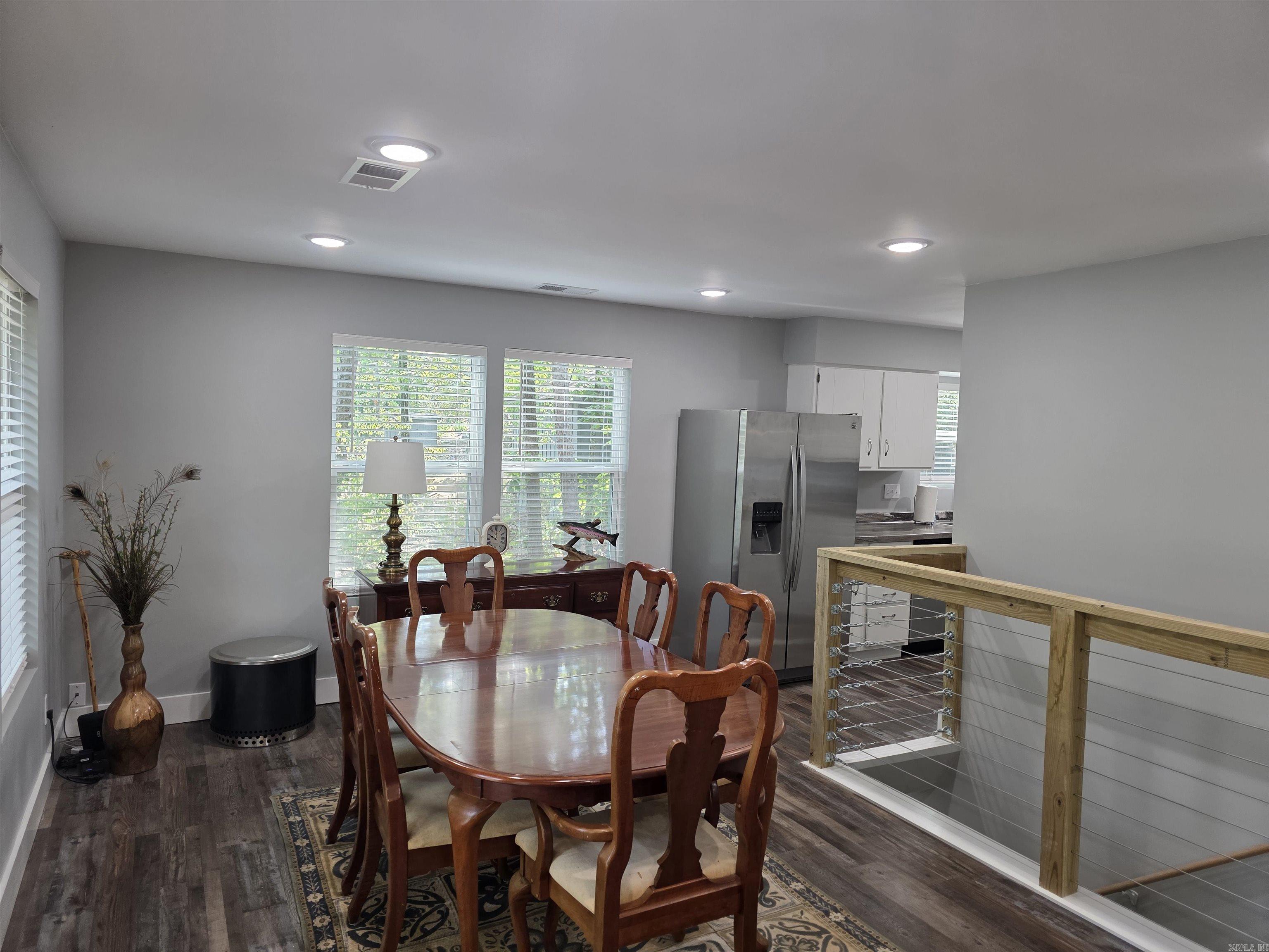 1000 Twin Cove Circle Property Photo 17