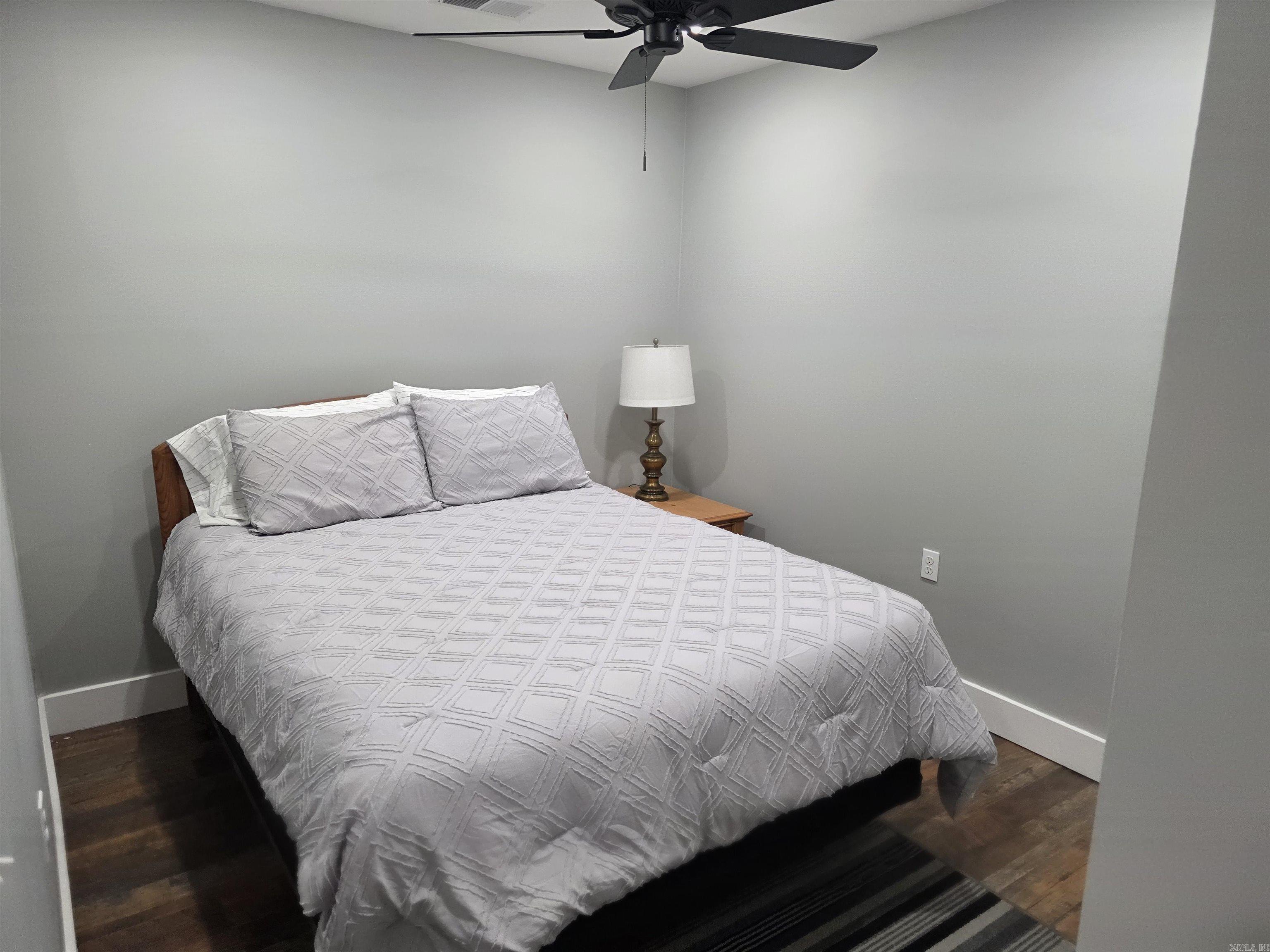 1000 Twin Cove Circle Property Photo 25