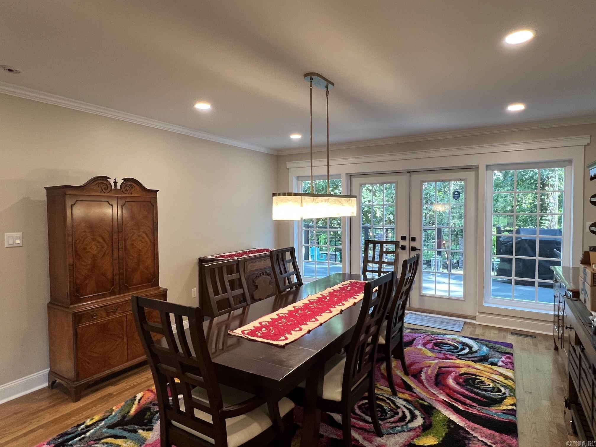 6223 Cantrell Road Property Photo 8