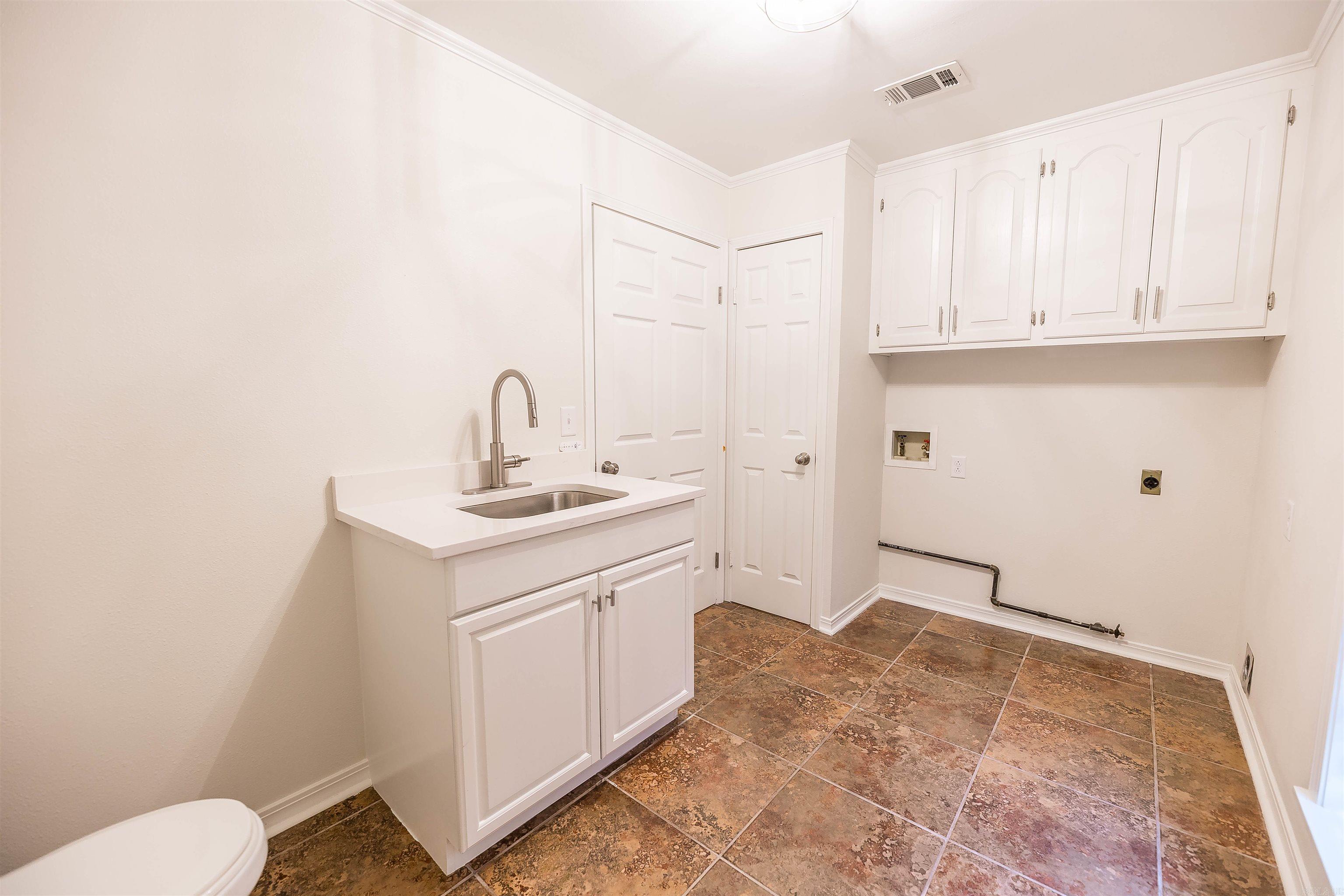 1265 Hollow Hills Dr Property Photo 37