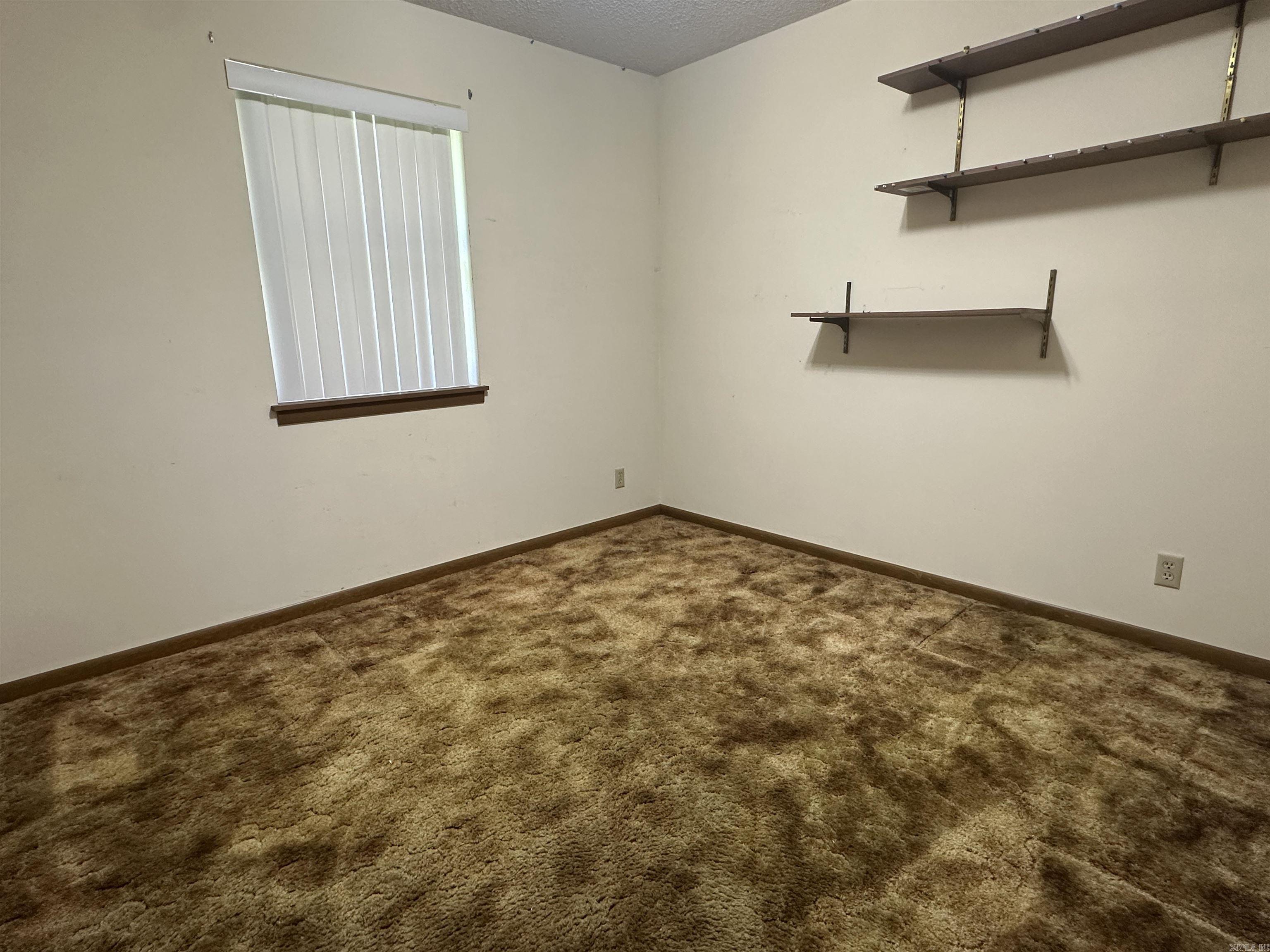 617 Ash Street Property Photo 11