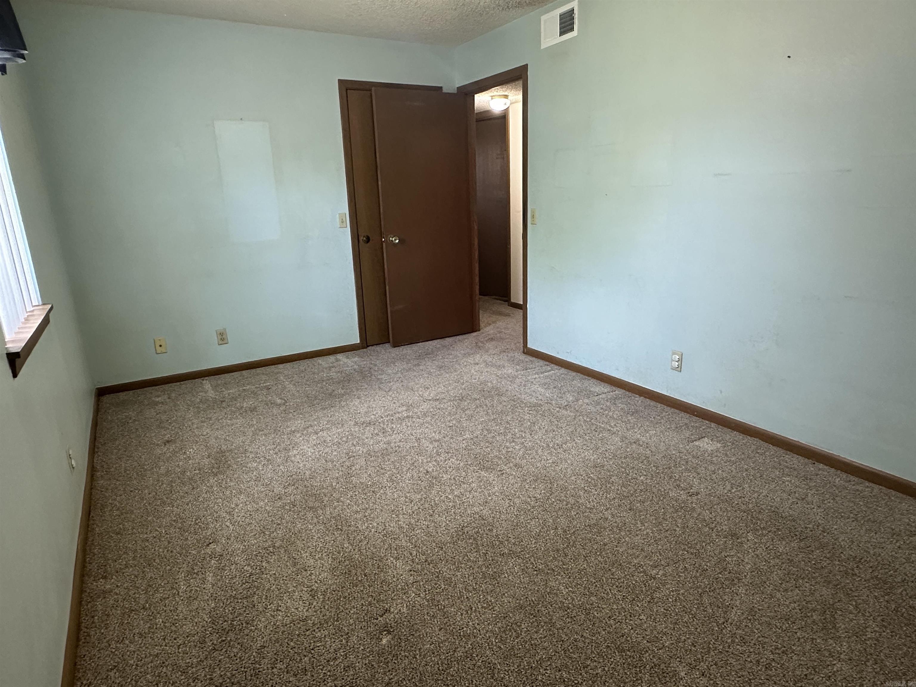 617 Ash Street Property Photo 16