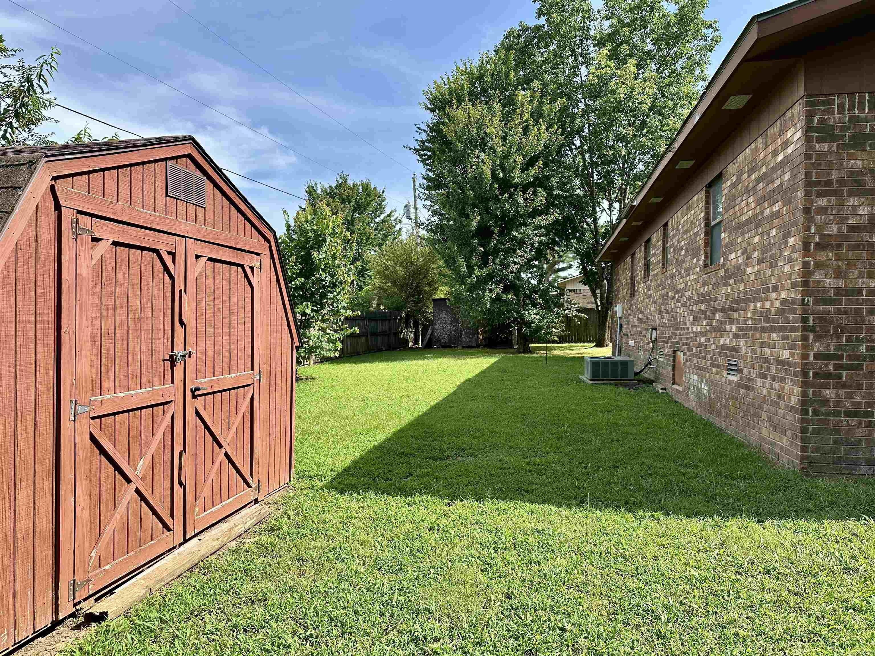 617 Ash Street Property Photo 17