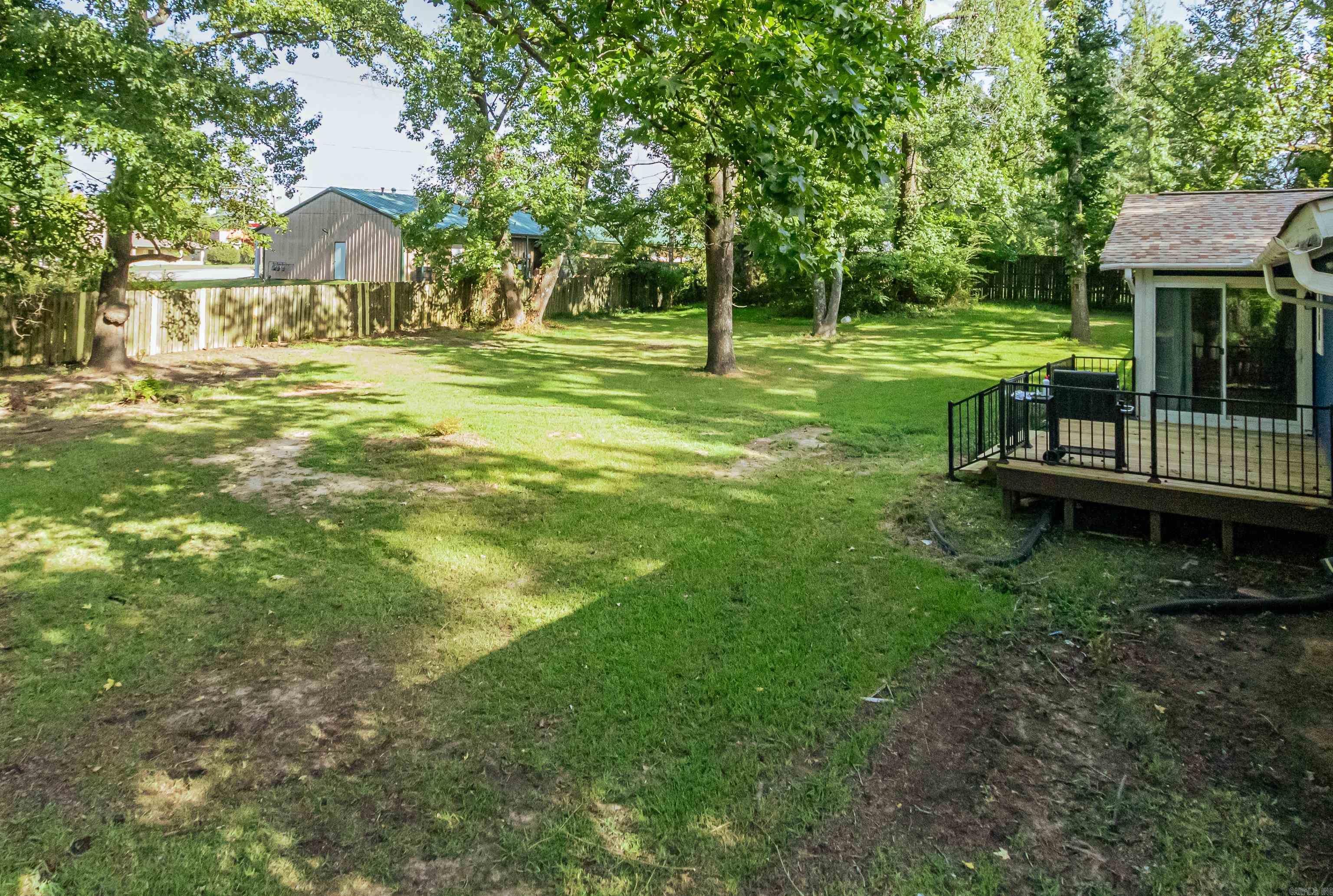1107 N Jeff Davis Avenue Property Photo 10