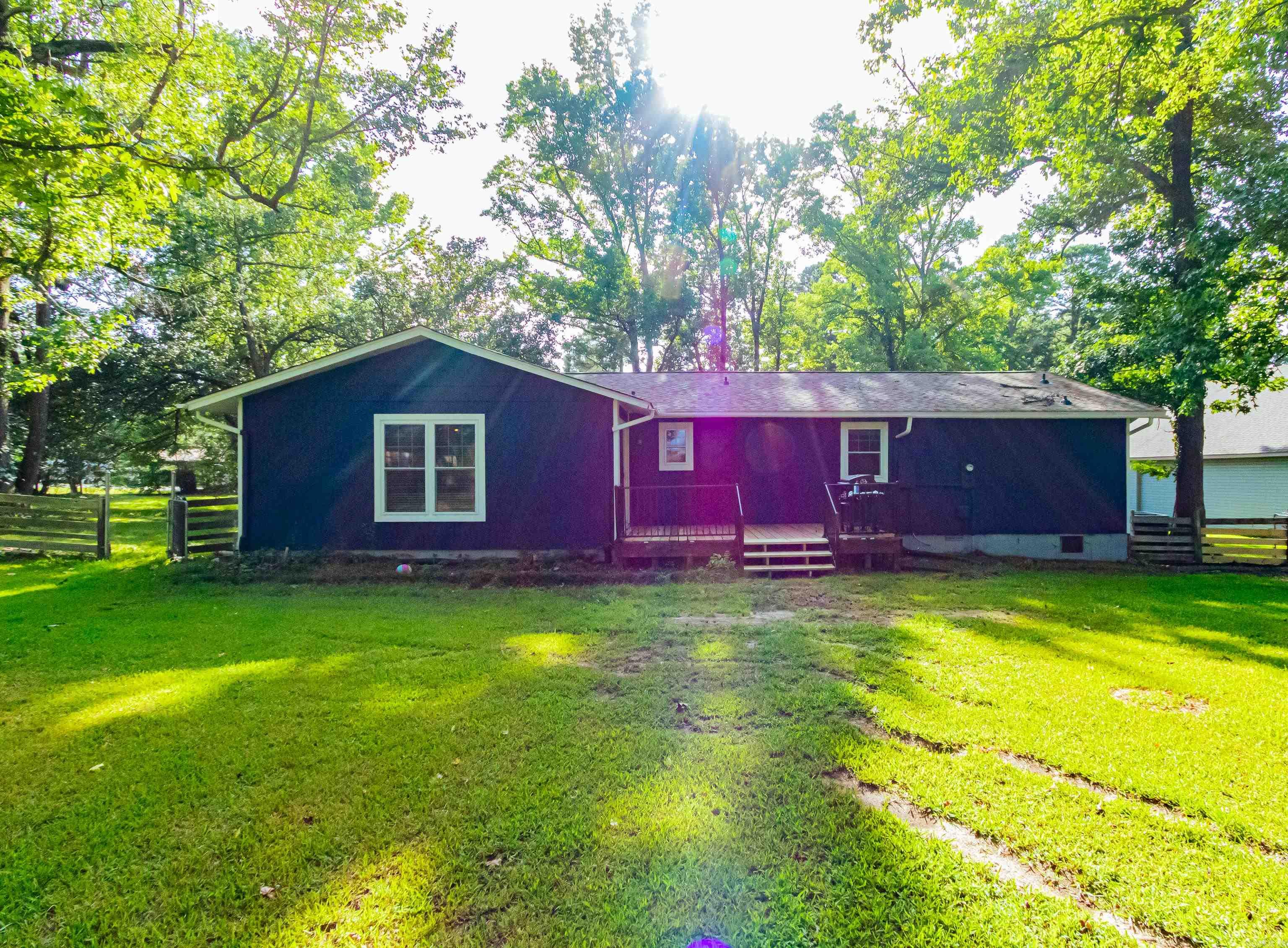 1107 N Jeff Davis Avenue Property Photo 11