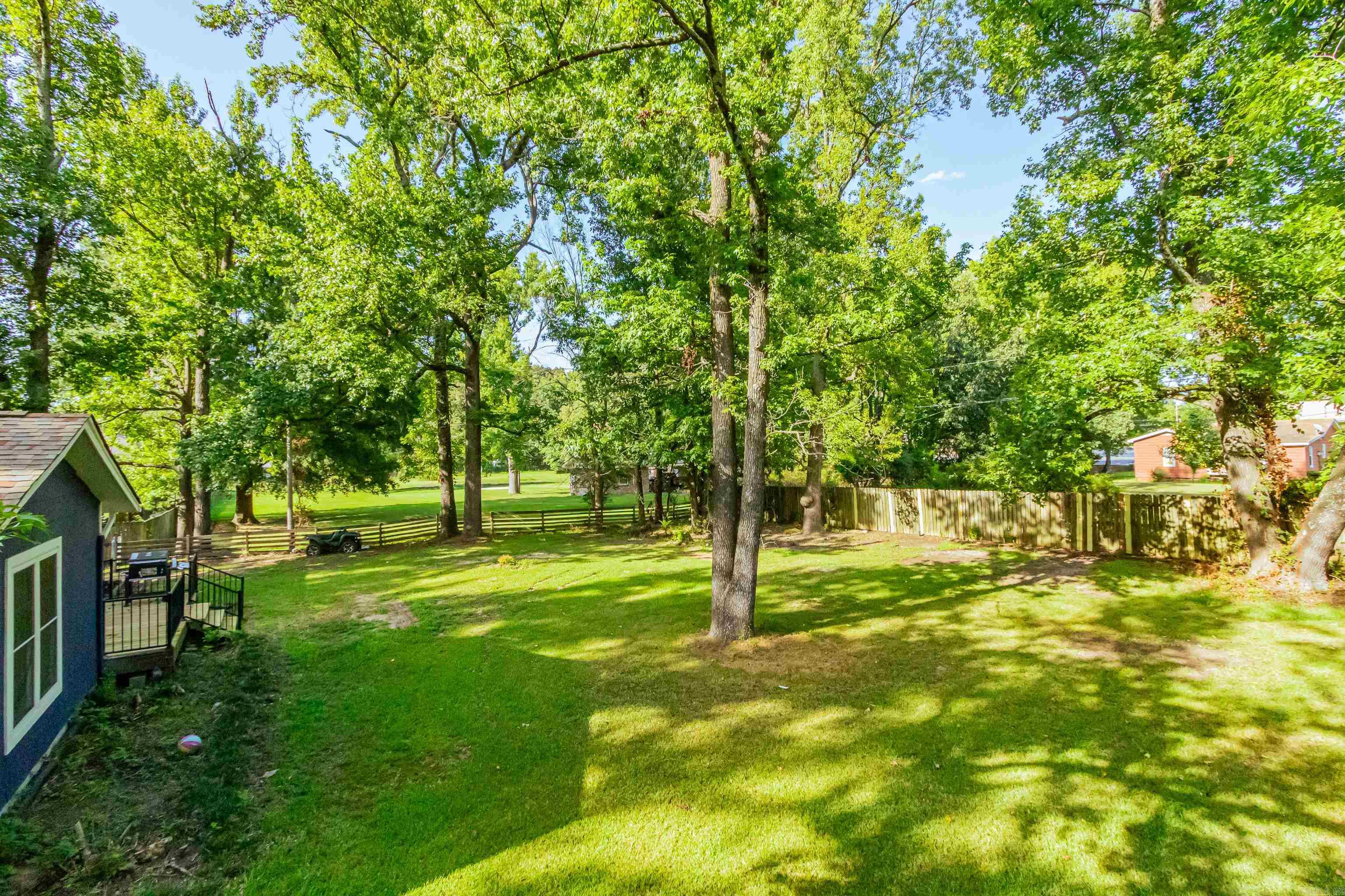1107 N Jeff Davis Avenue Property Photo 13