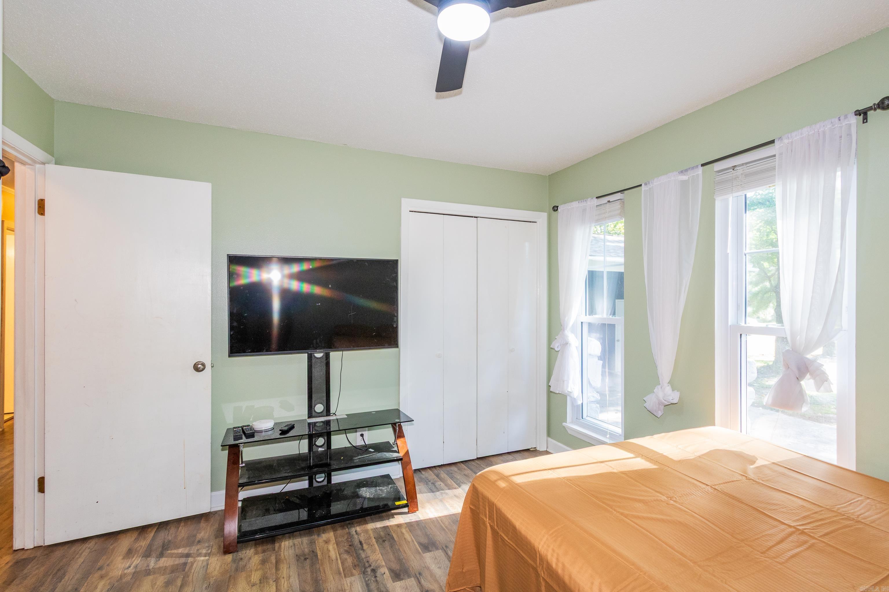 1107 N Jeff Davis Avenue Property Photo 33