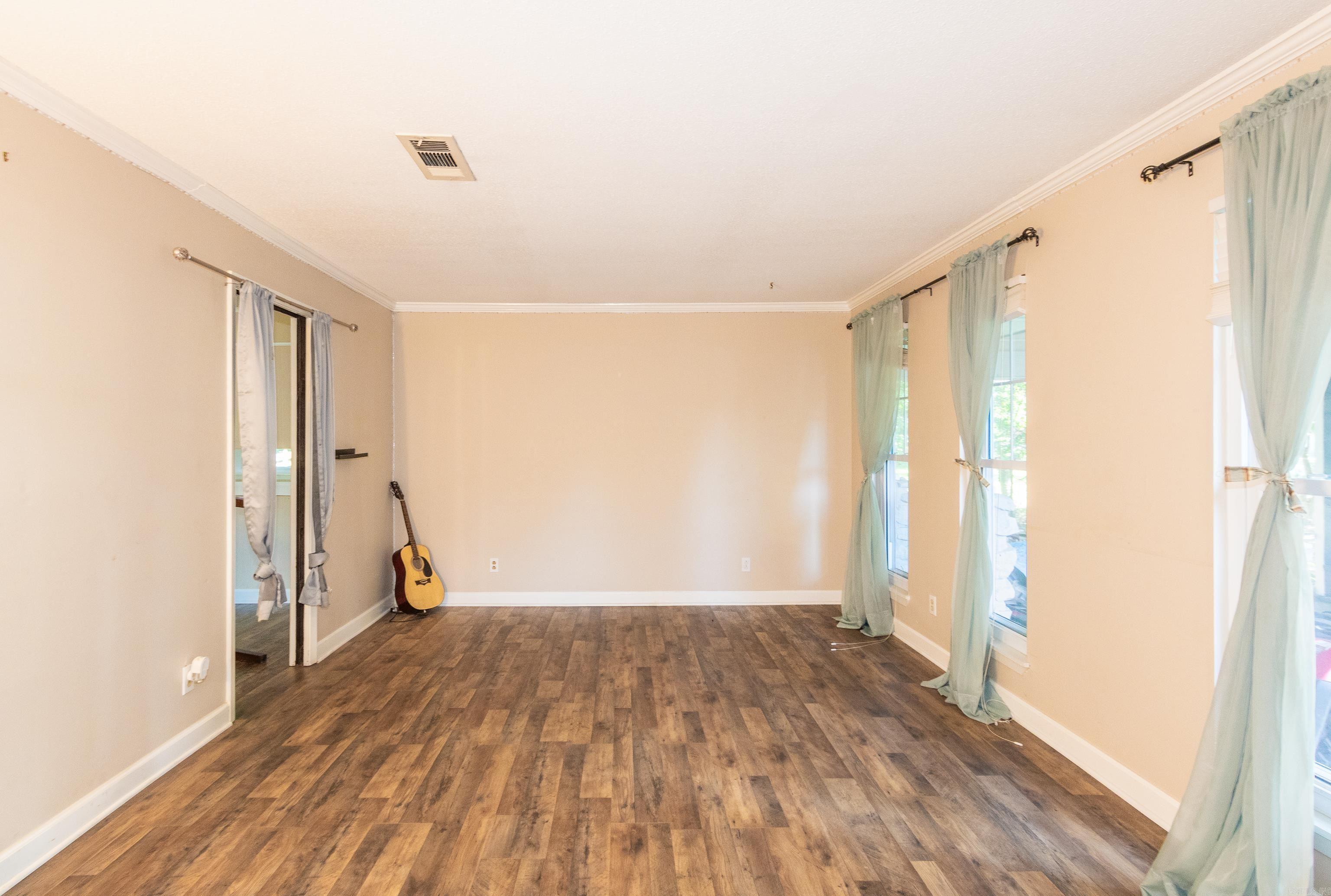 1107 N Jeff Davis Avenue Property Photo 38