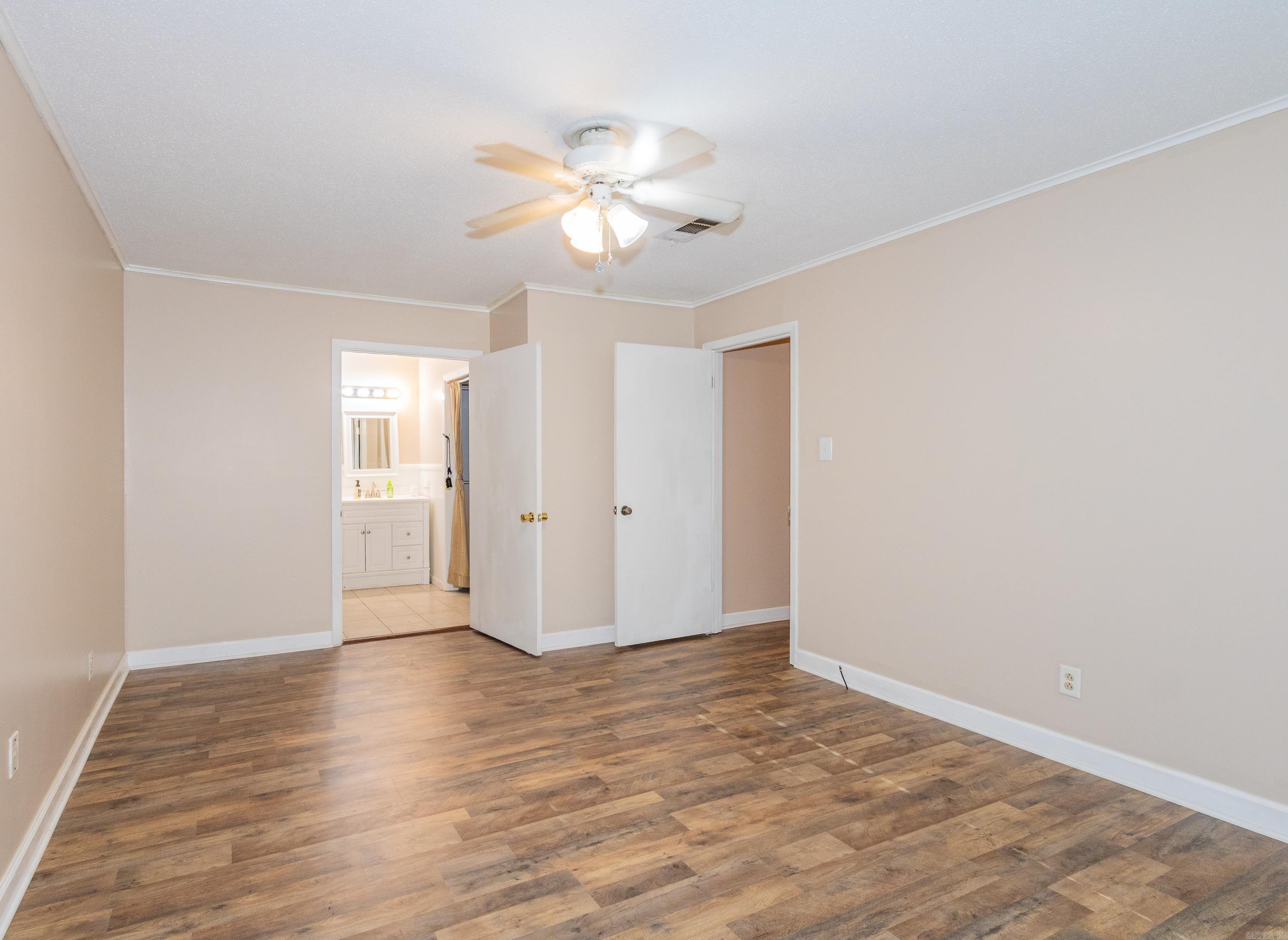 1107 N Jeff Davis Avenue Property Photo 44