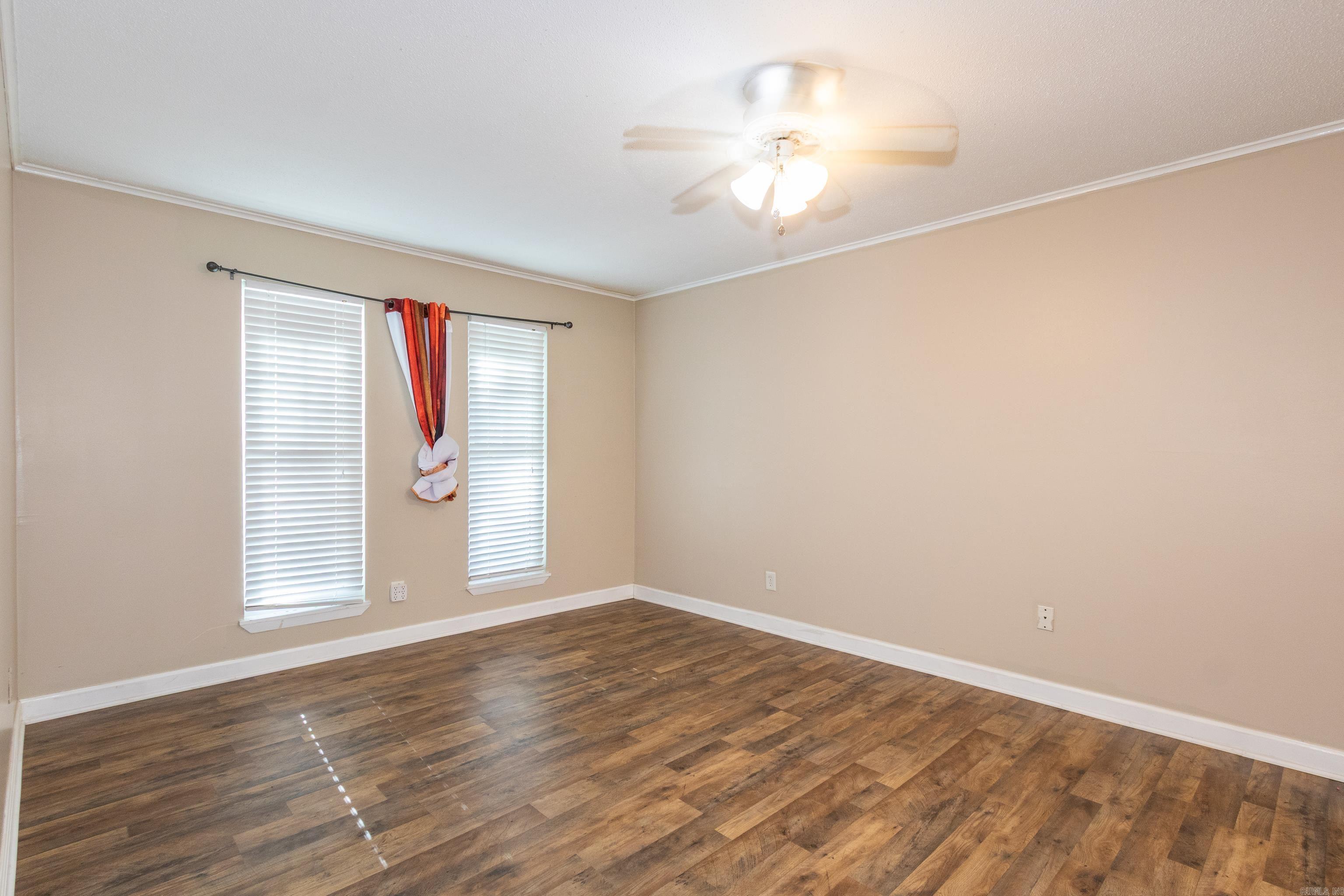 1107 N Jeff Davis Avenue Property Photo 45