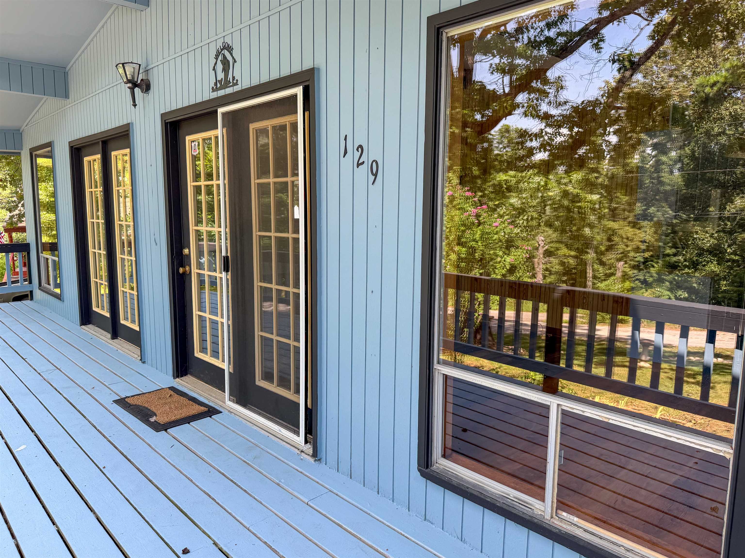 129 Mineola Drive Property Photo 3