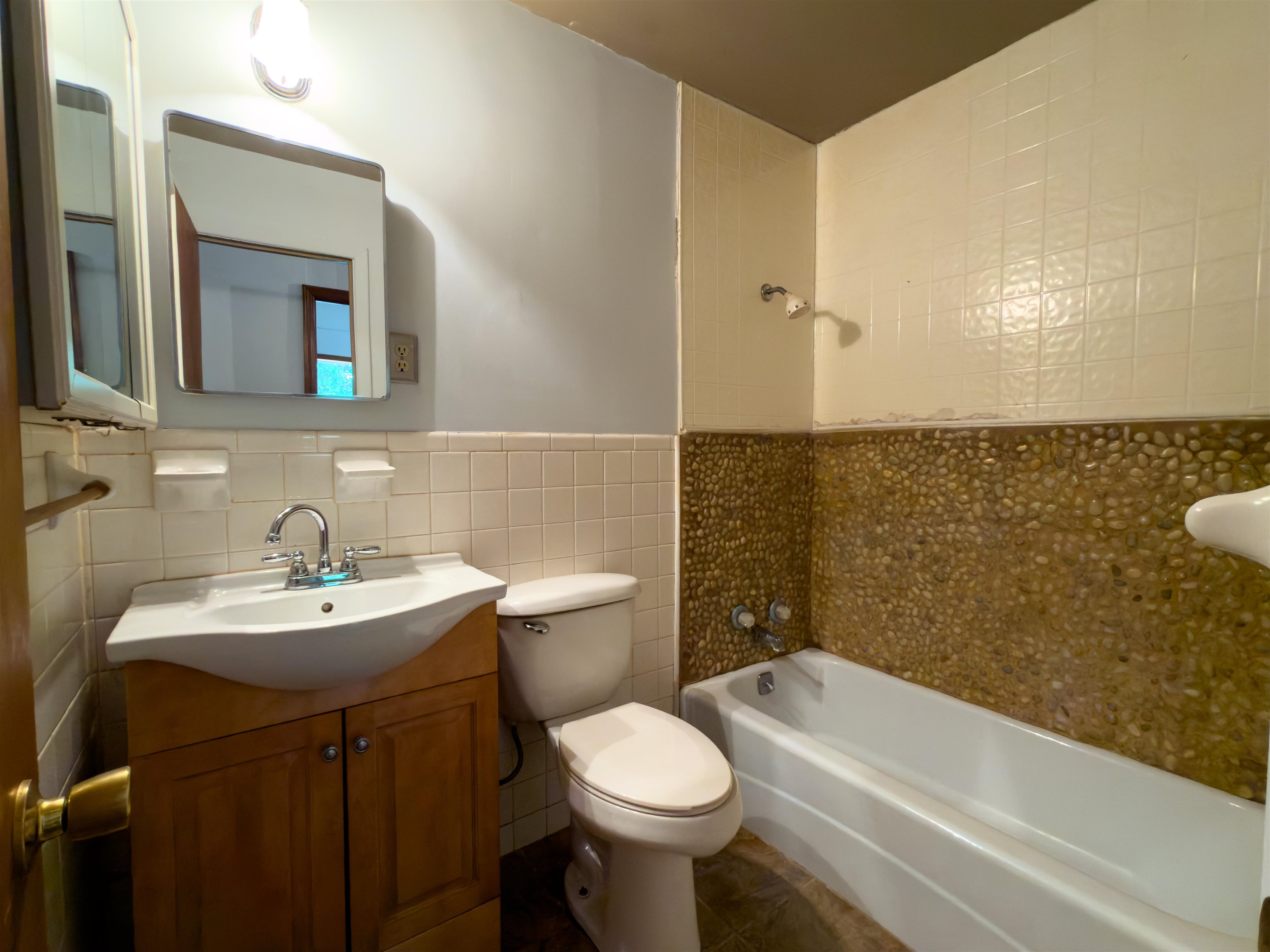 129 Mineola Drive Property Photo 17