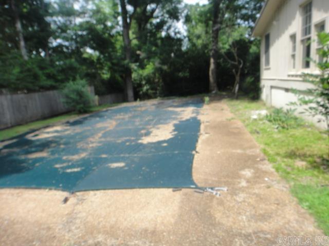 719 Randall Cove Property Photo 7