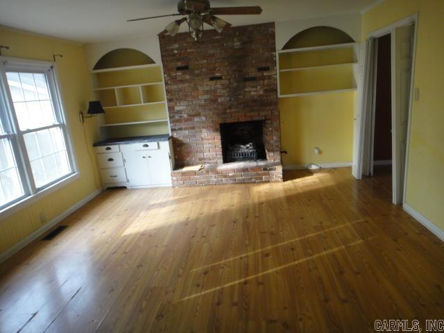719 Randall Cove Property Photo 13