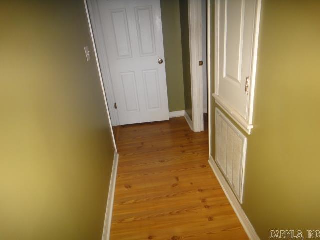 719 Randall Cove Property Photo 17