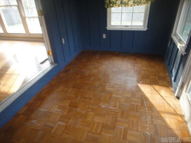 719 Randall Cove Property Photo 23
