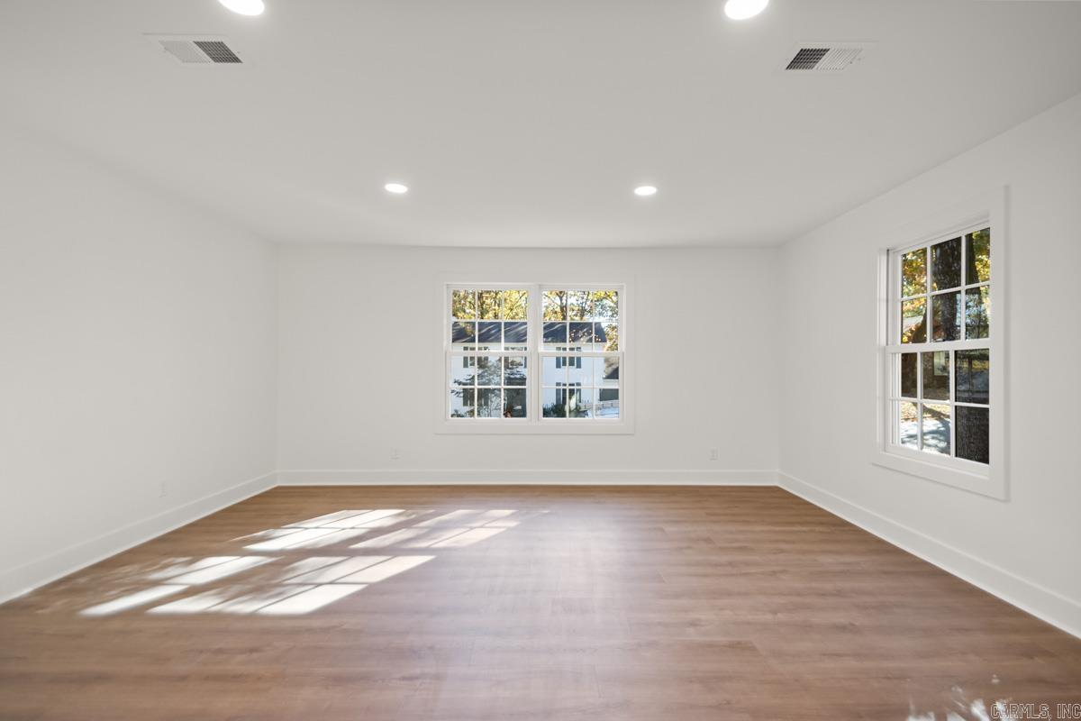 10600 Crestdale Lane Property Photo 29