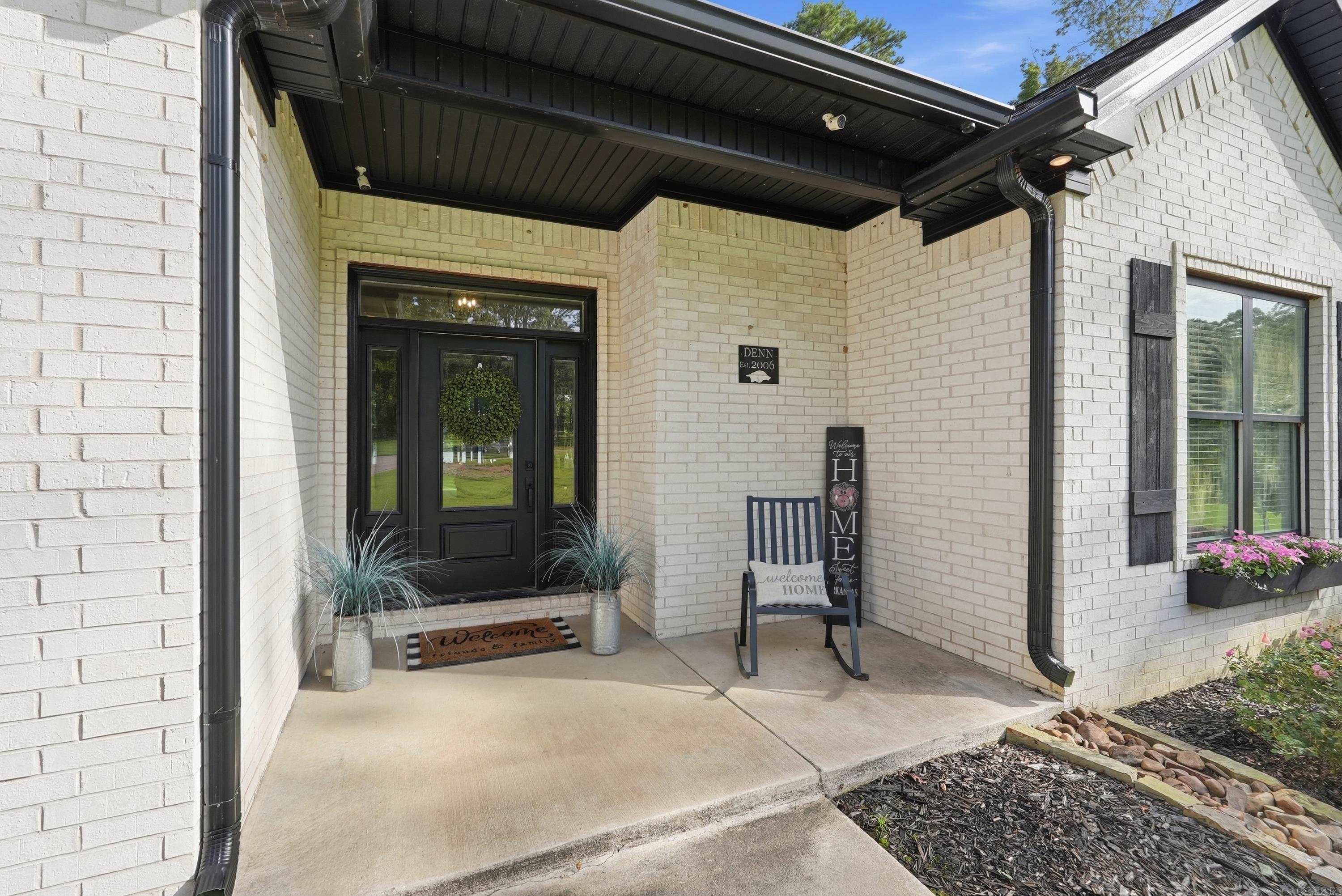 8 Lea Lane Property Photo 6