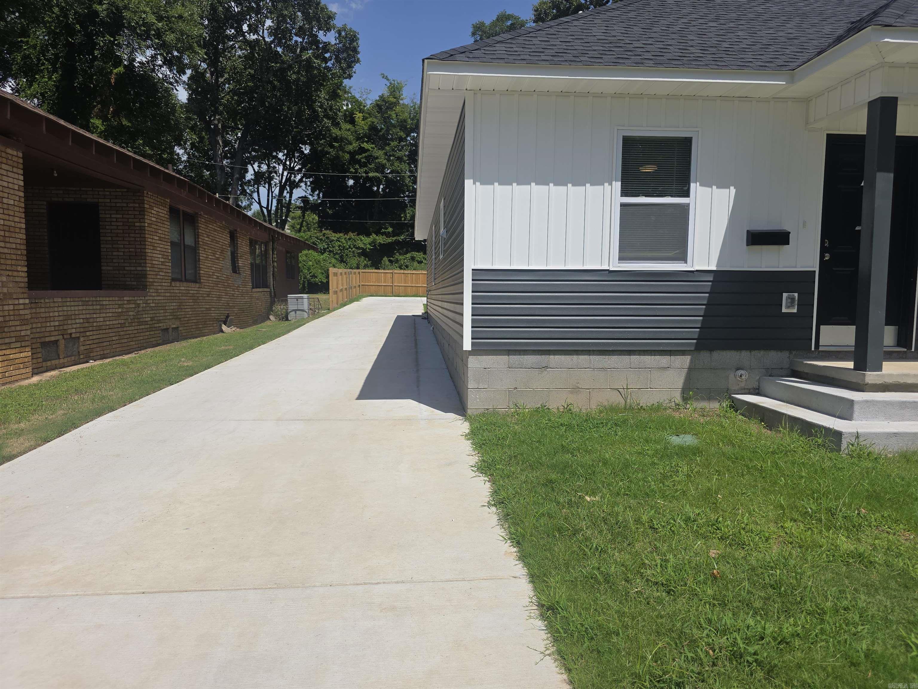 1215 Dennison Street Property Photo 2