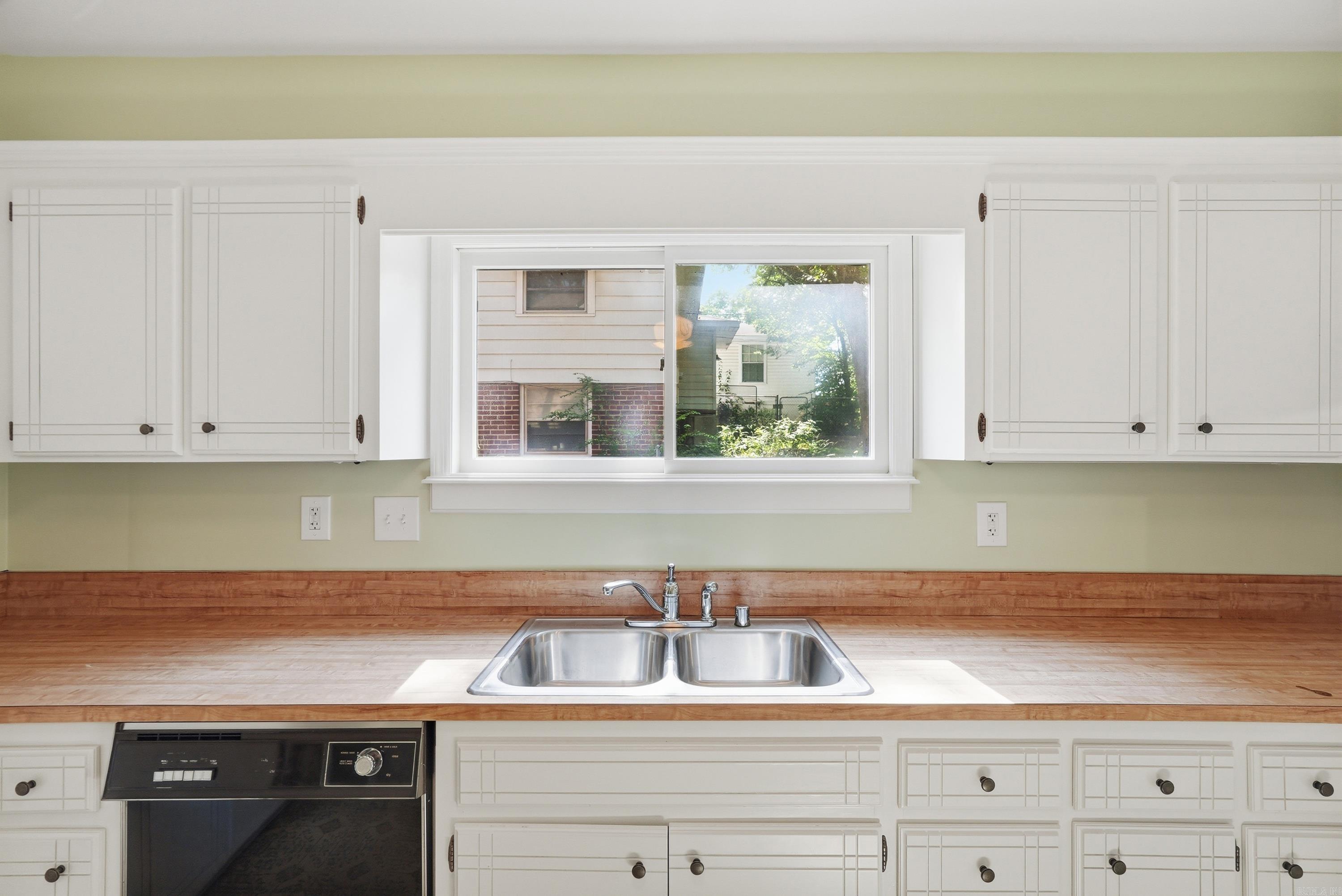 5604 I Street Property Photo 10