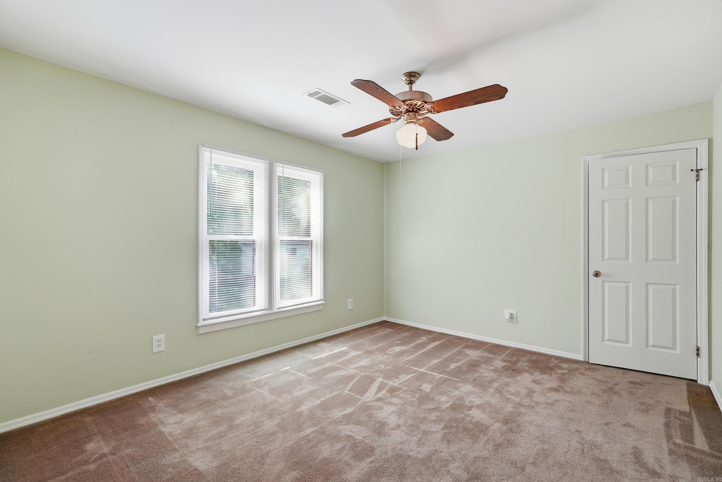 5604 I Street Property Photo 19